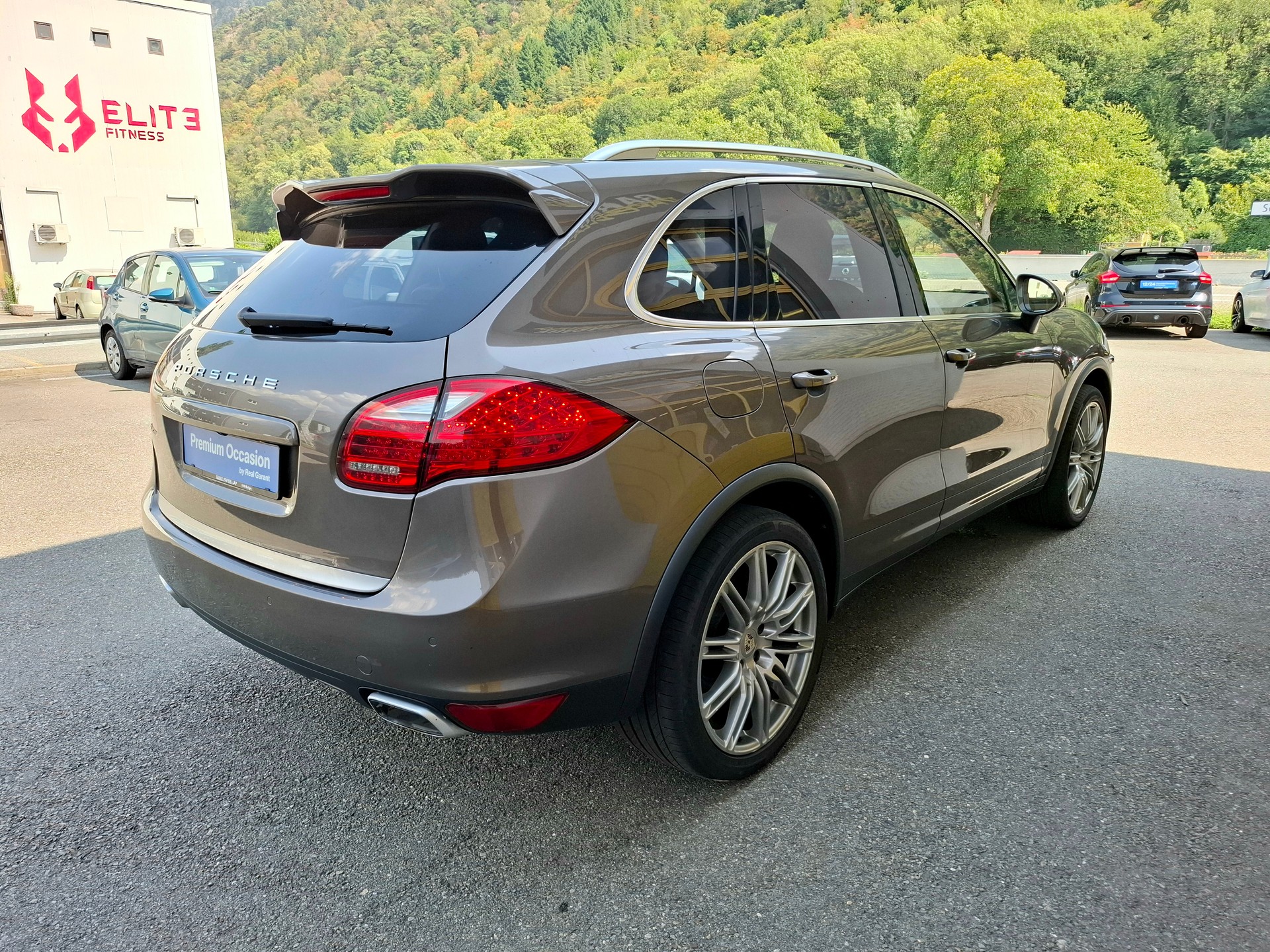 PORSCHE Cayenne Diesel-image-4
