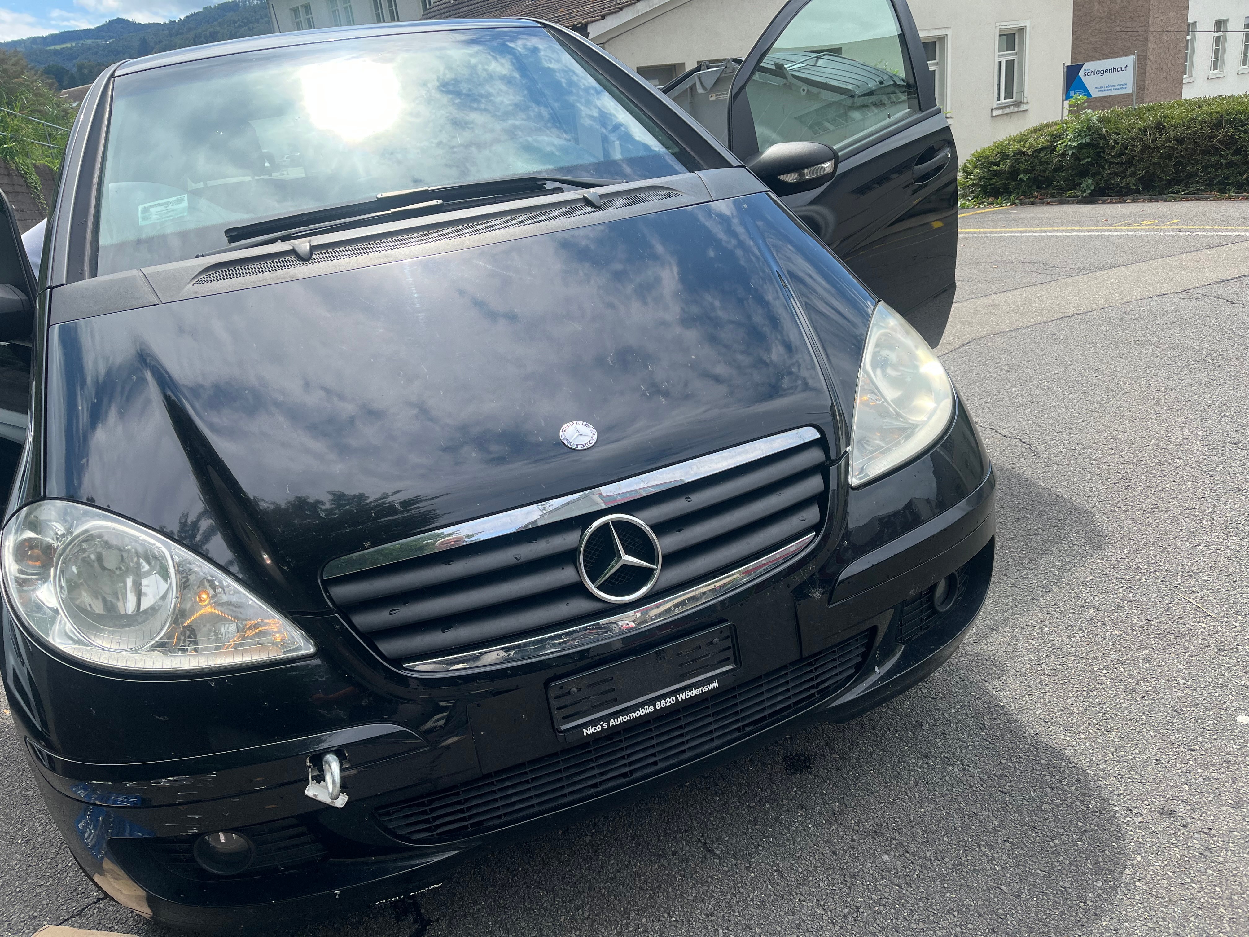 Car photo