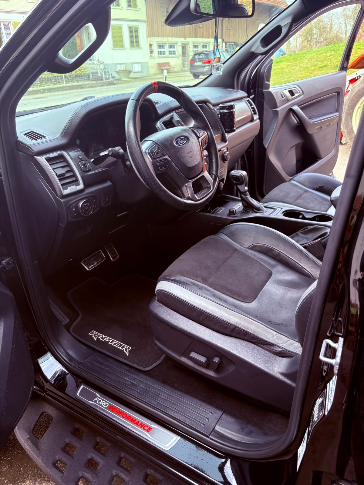 FORD 2.0 EcoBlue 4x4 Raptor-image-3