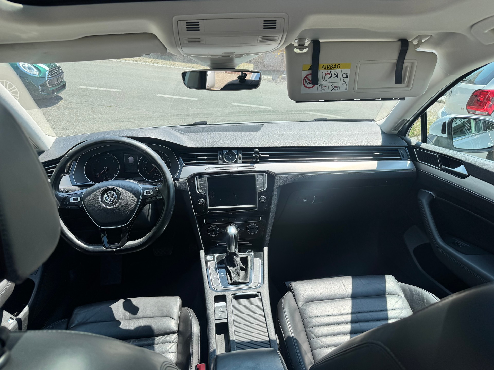 VW Passat Variant 2.0 TDI BMT High. DSG 4Motion-image-3