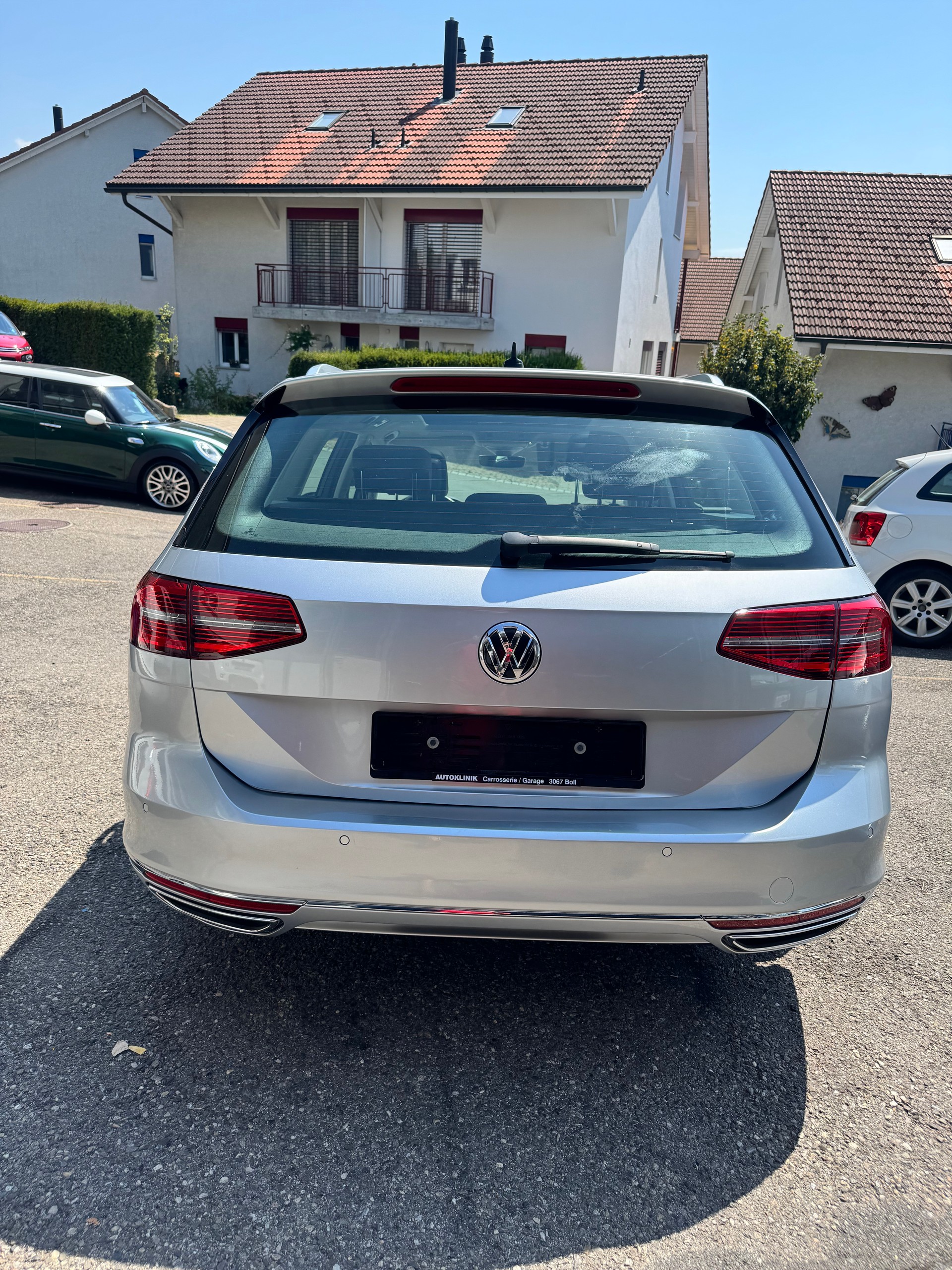 VW Passat Variant 2.0 TDI BMT High. DSG 4Motion-image-2