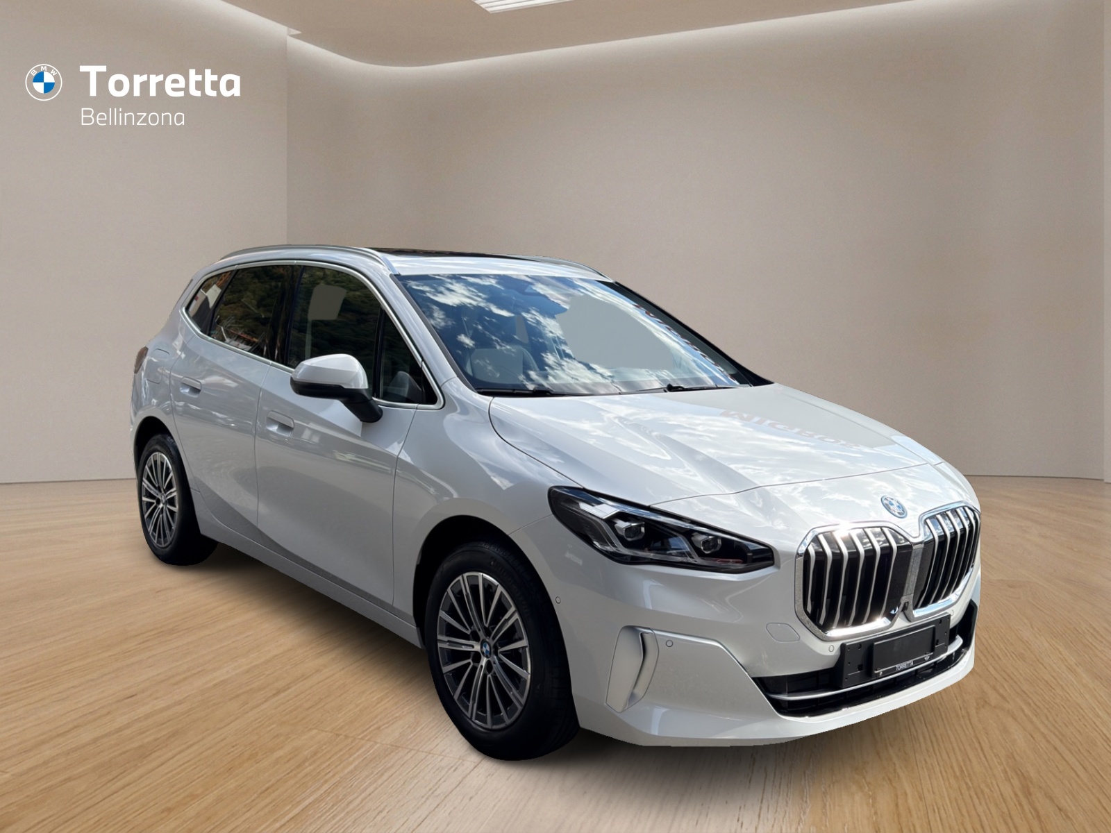 BMW 230e xDrive Active Tourer Luxury Line-image-6