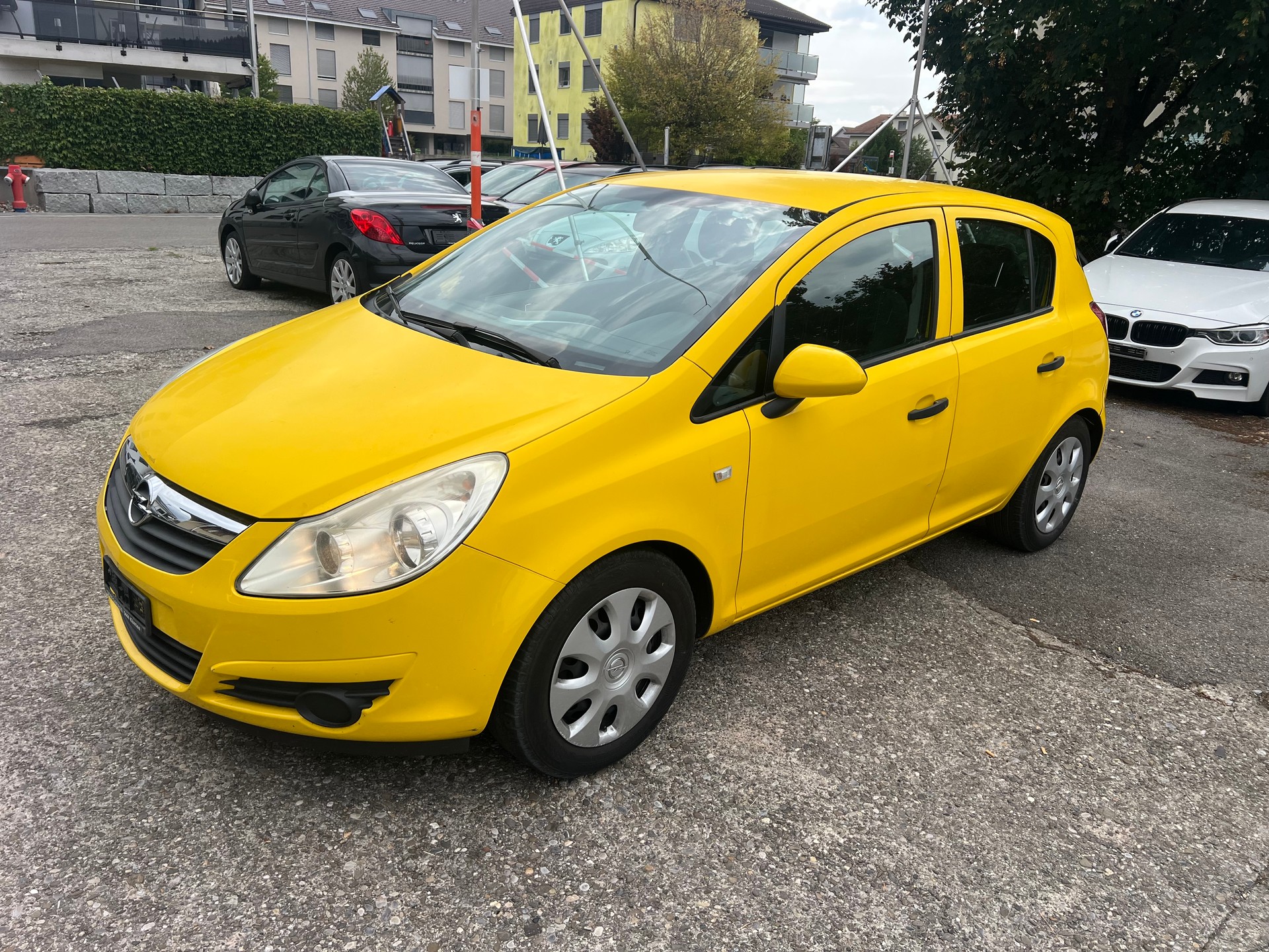 OPEL Corsa 1.2 TP-image-1