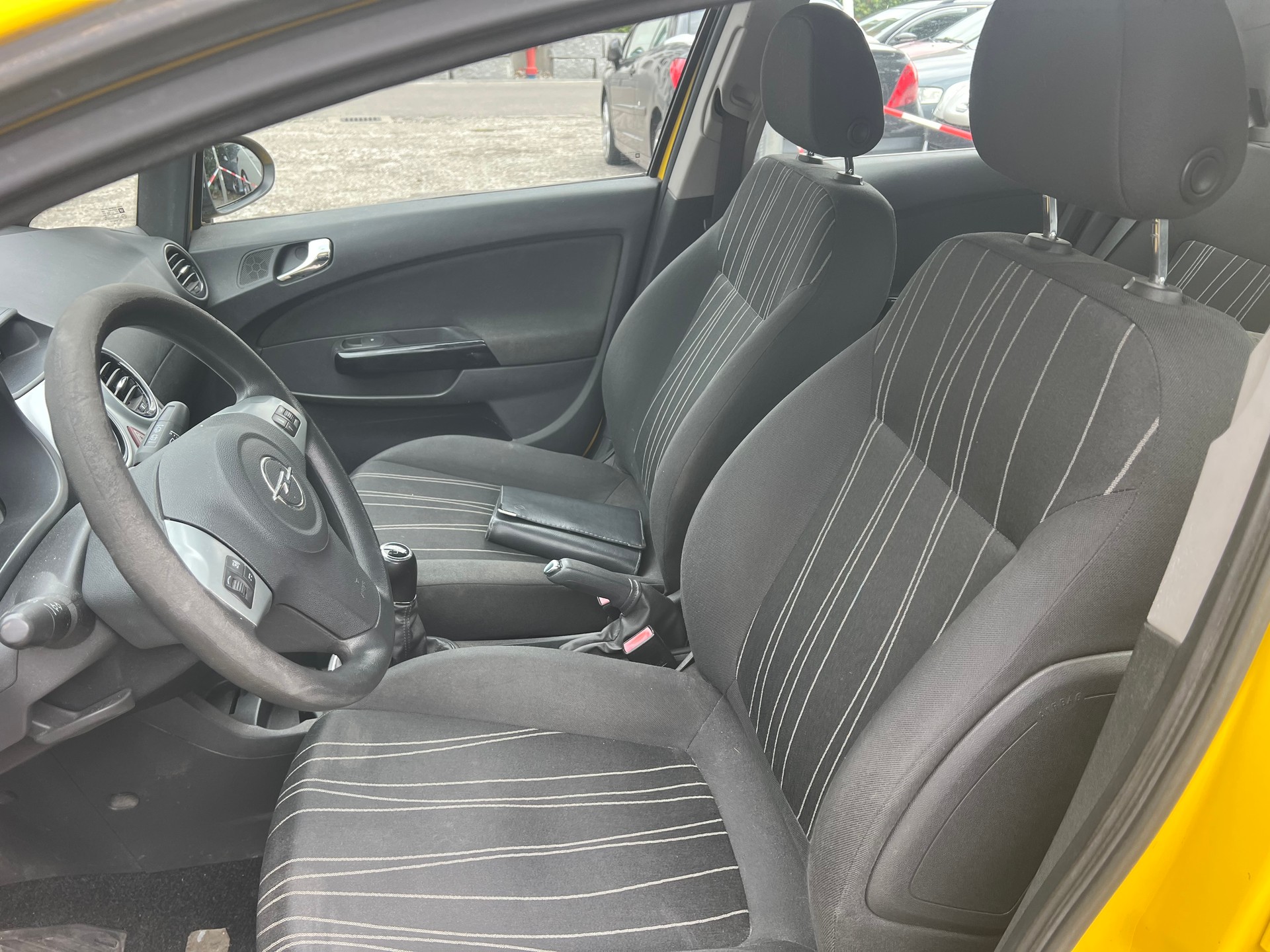 OPEL Corsa 1.2 TP-image-9