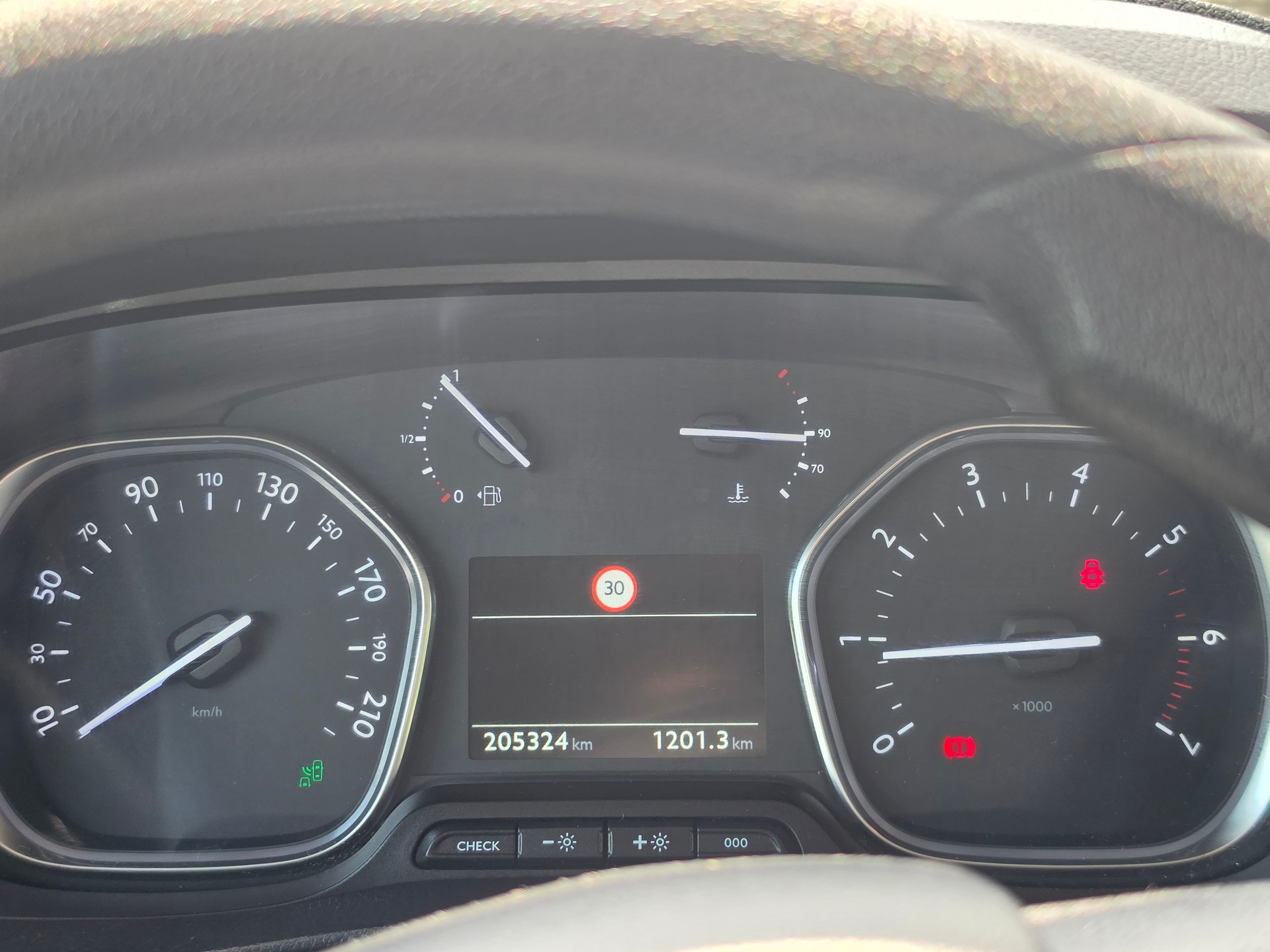 TOYOTA 2.0 D Family-image-3