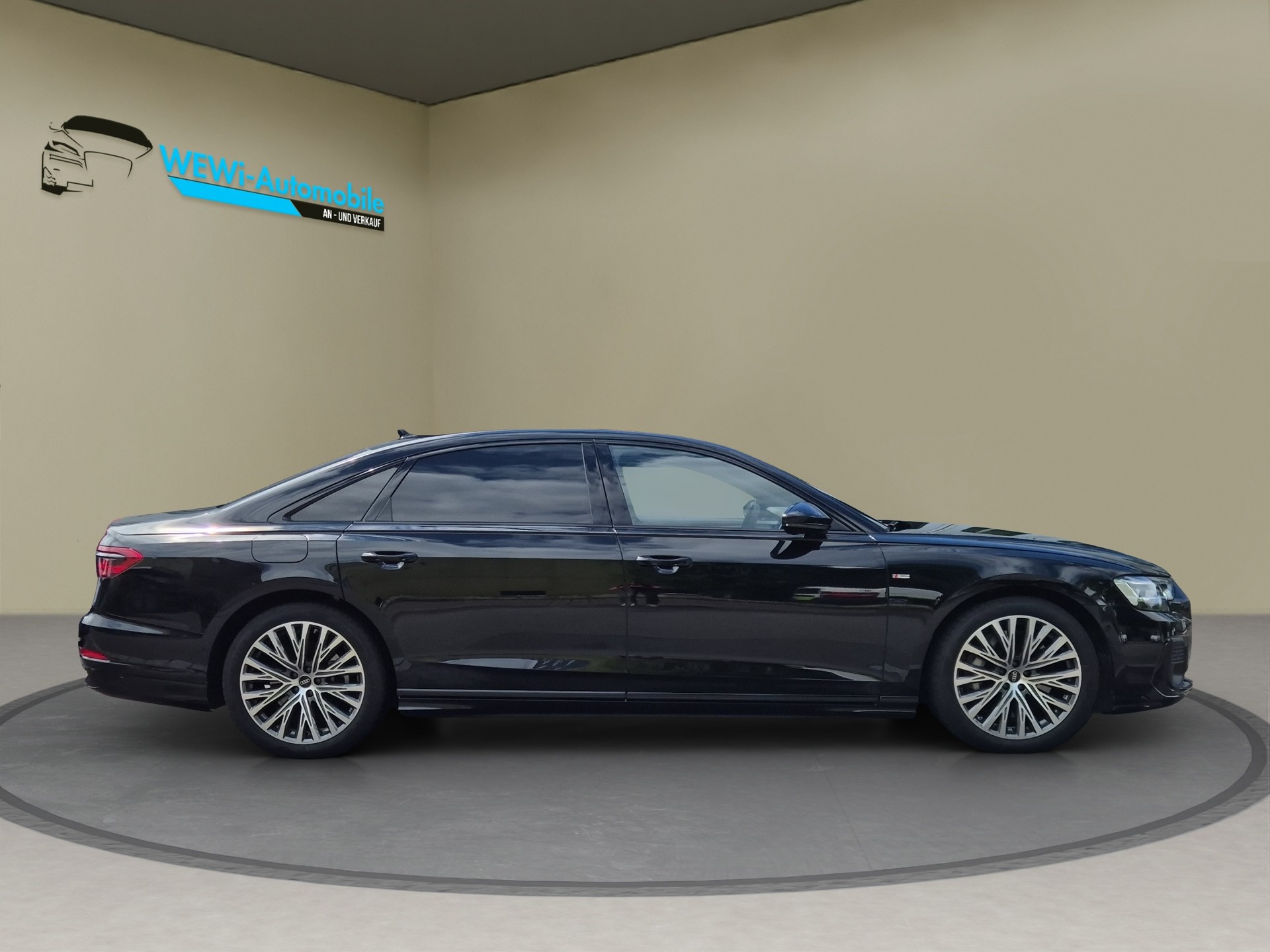 AUDI A8 60 L TFSI e quattro tiptronic-image-5