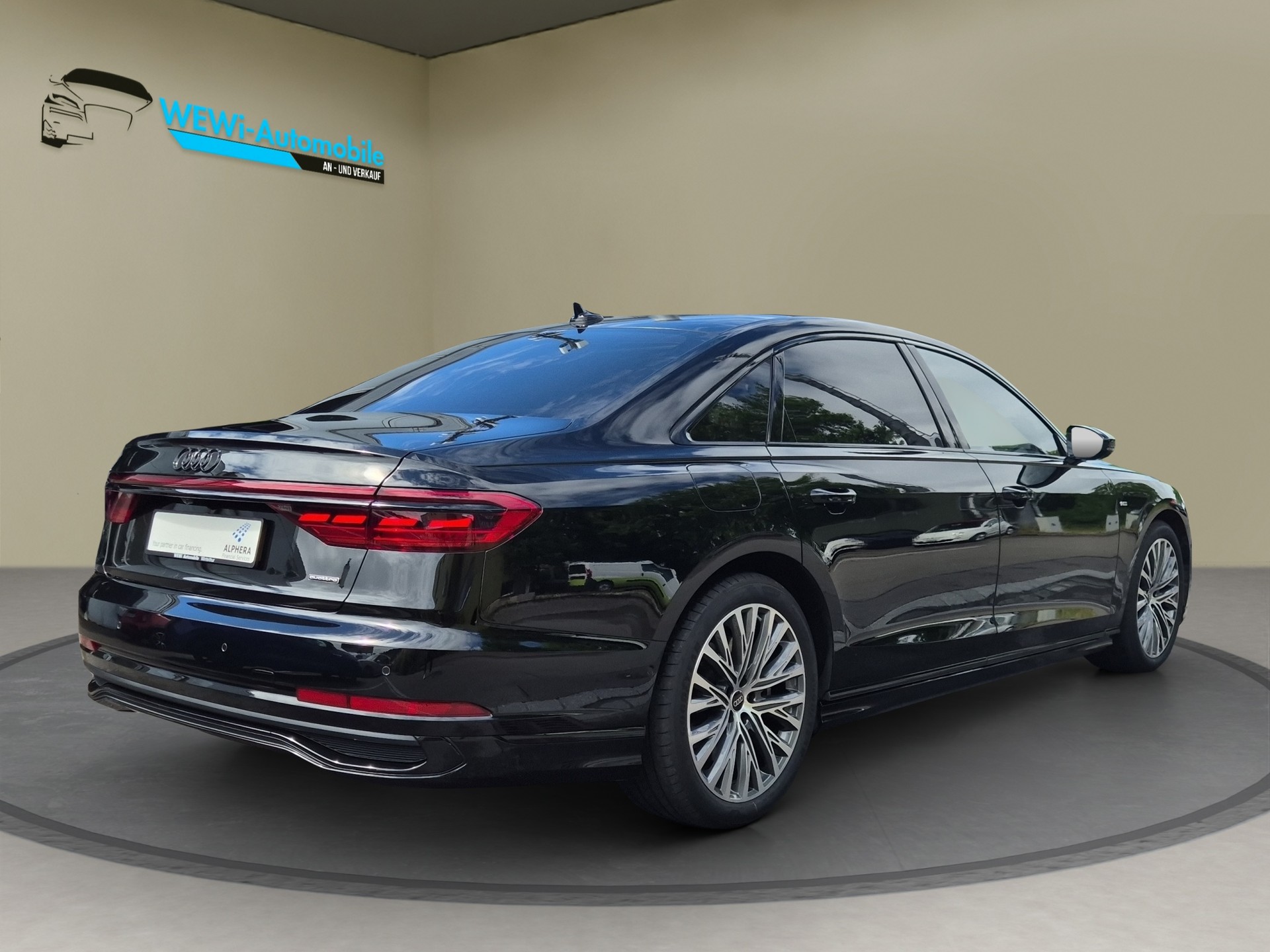 AUDI A8 60 L TFSI e quattro tiptronic-image-4