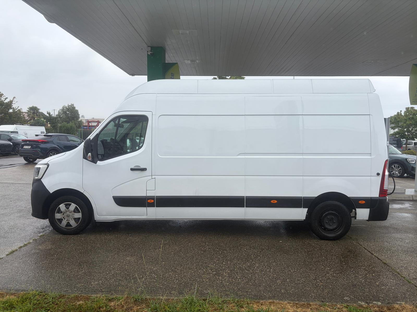RENAULT Master T35 2.3dCi 135 L3H3-image-5
