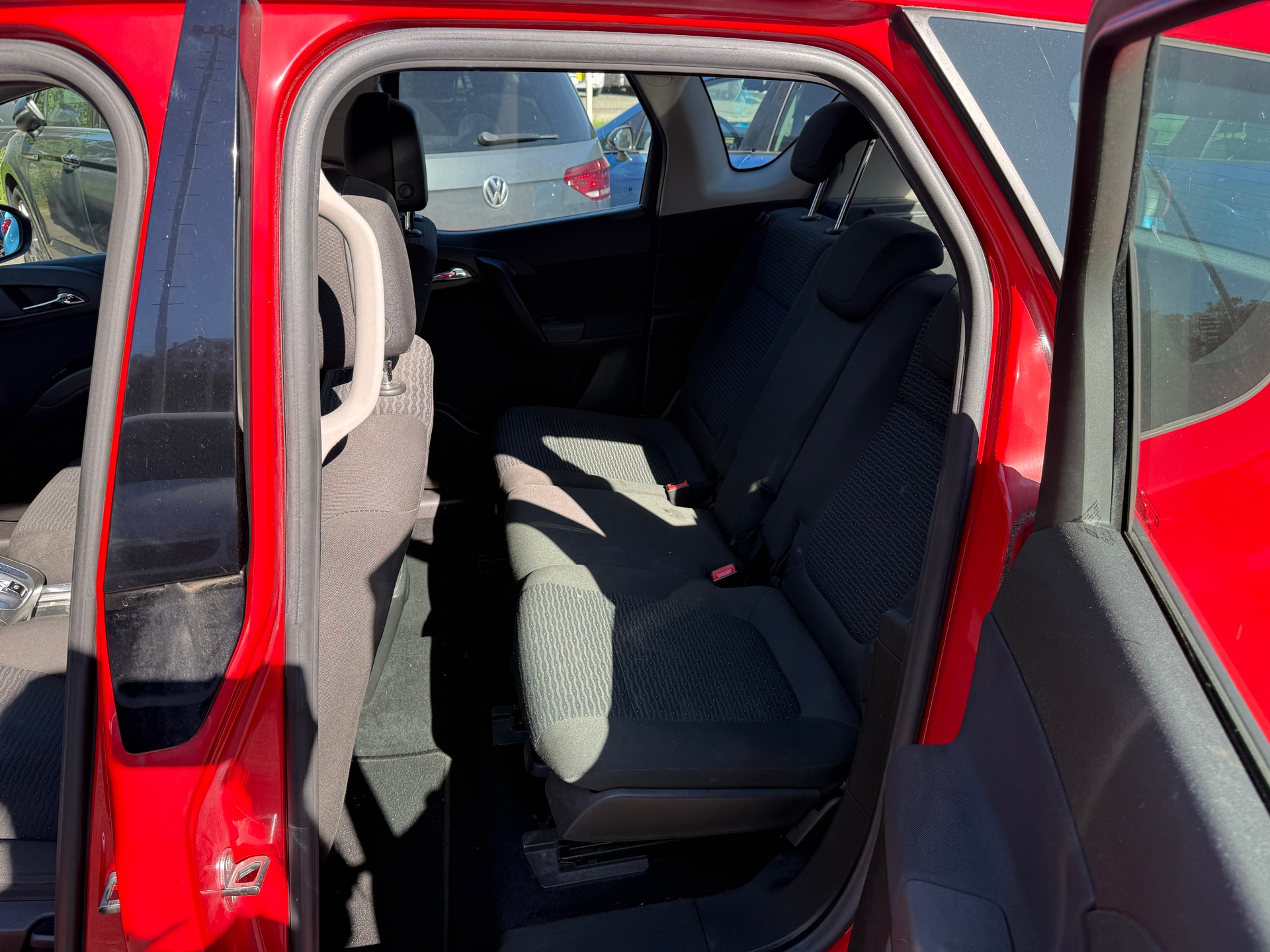 OPEL Meriva 1.4 Turbo Cosmo-image-8
