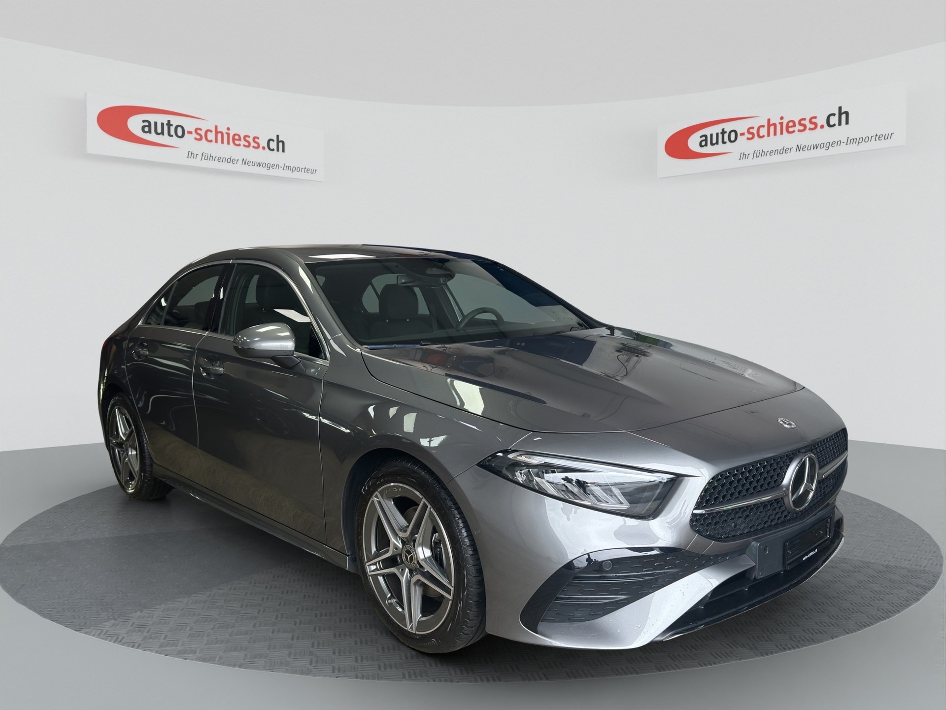 MERCEDES-BENZ A 200 AMG Line Limousine 7G-DCT-image-0