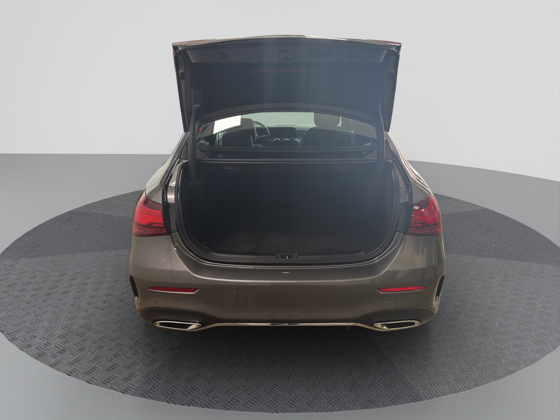 MERCEDES-BENZ A 200 7G-DCT AMG-LINE-showroom-element-2