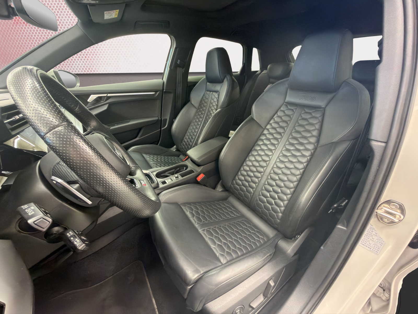 AUDI RS3 Sportback 2.5 TSI quattro S-tronic-image-11