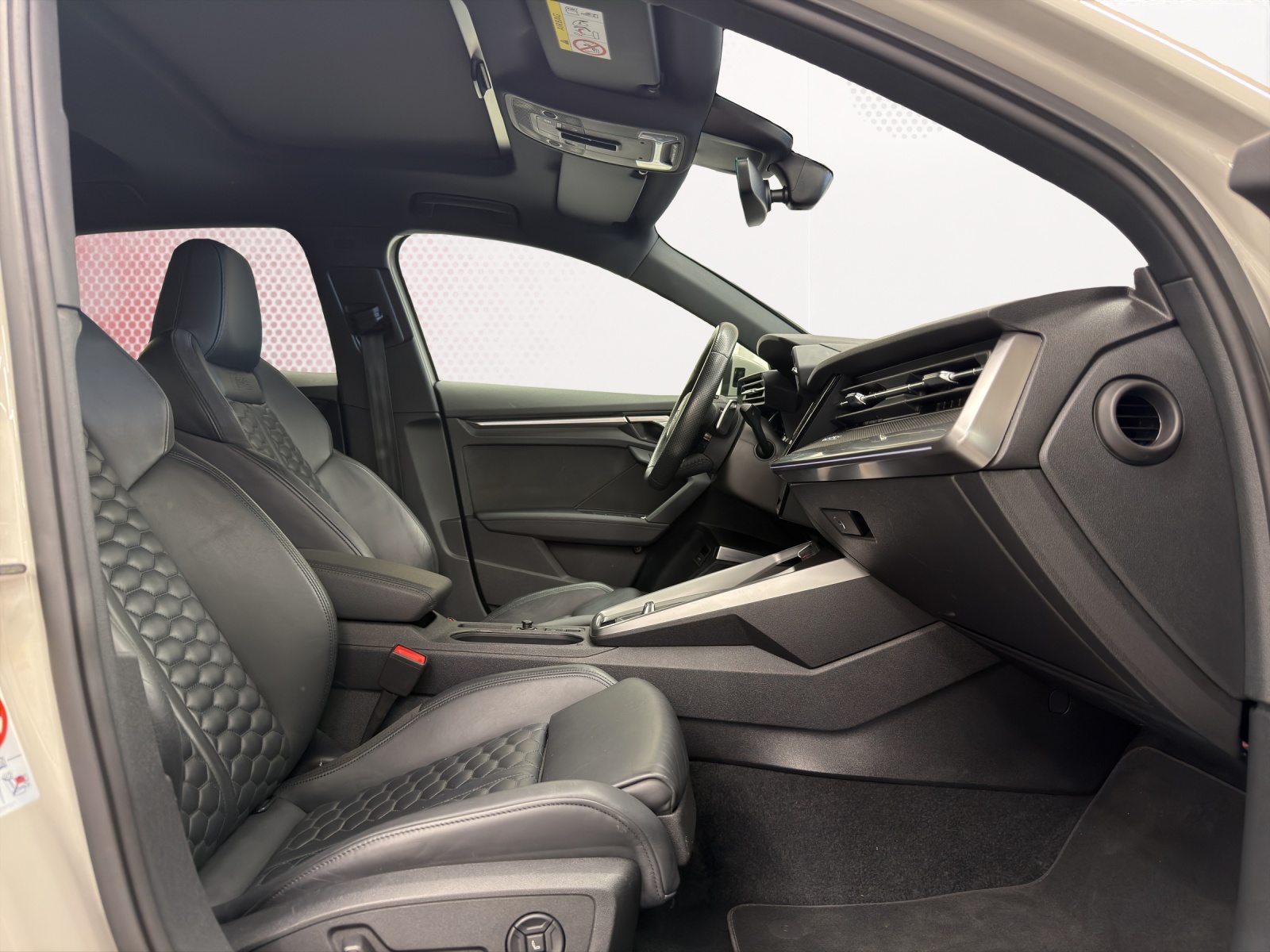AUDI RS3 Sportback 2.5 TSI quattro S-tronic-image-10