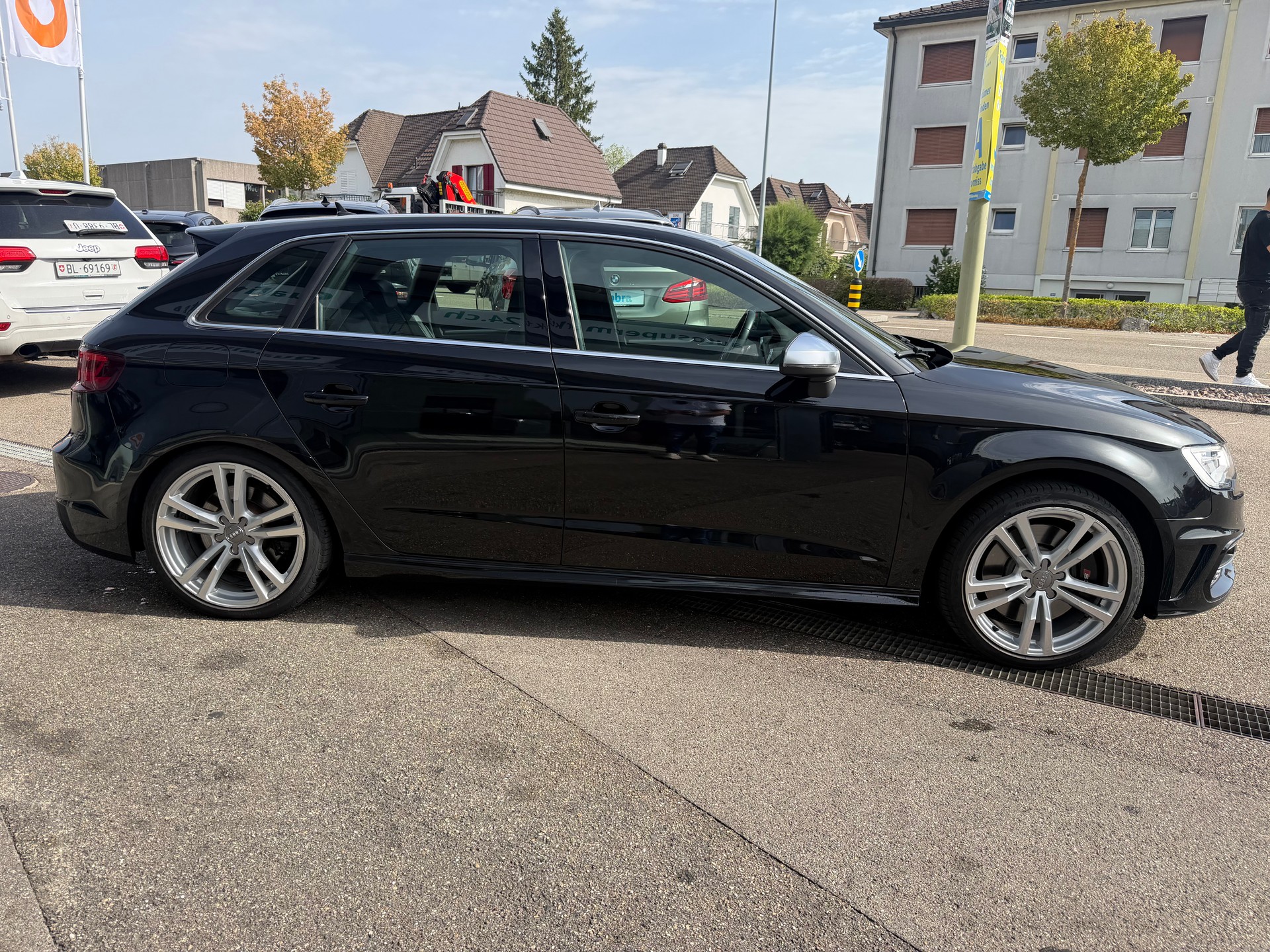 AUDI S3 Sportback 2.0 TFSI quattro S-tronic-image-5