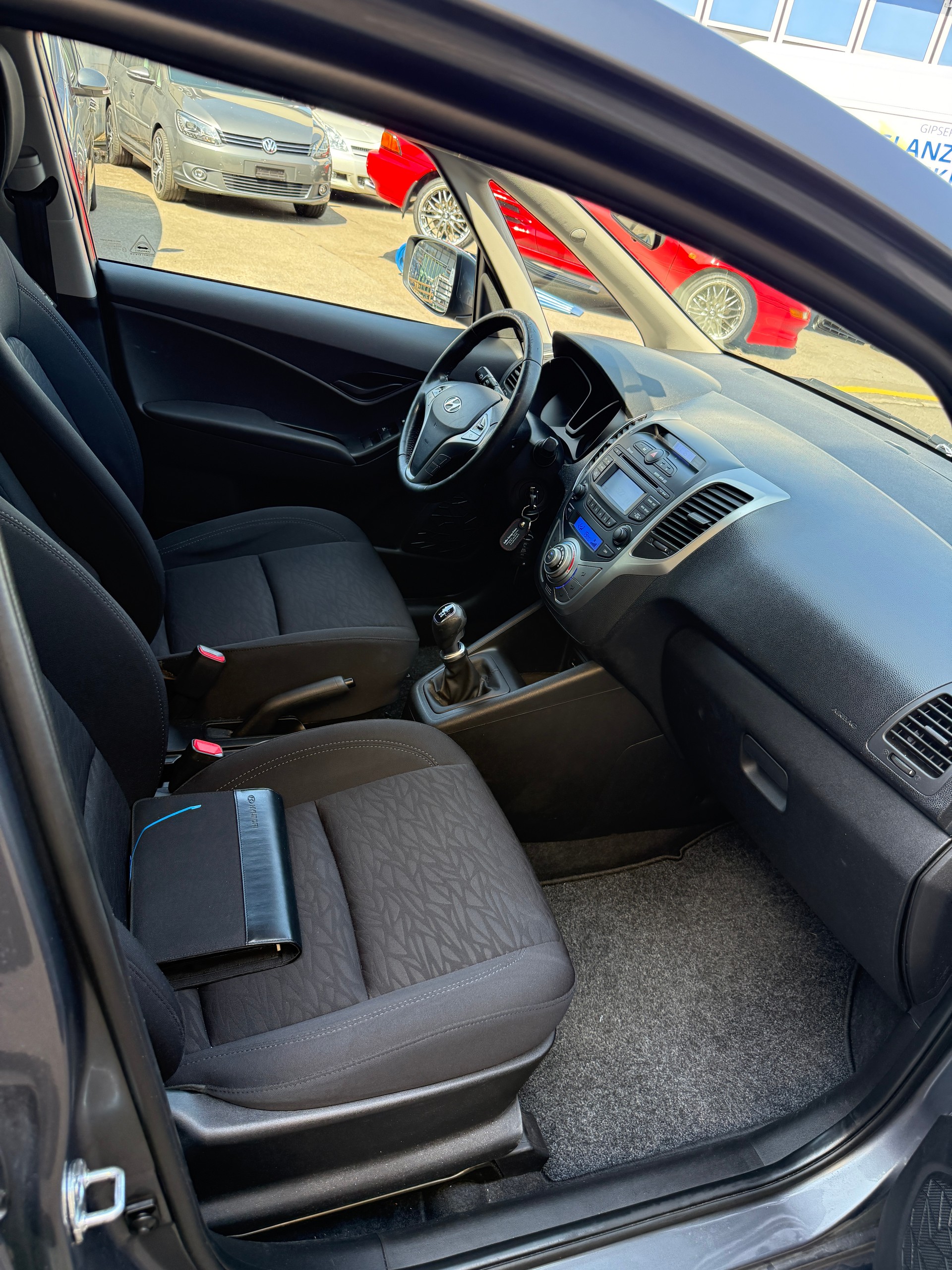 HYUNDAI iX20 1.6 Style-image-5