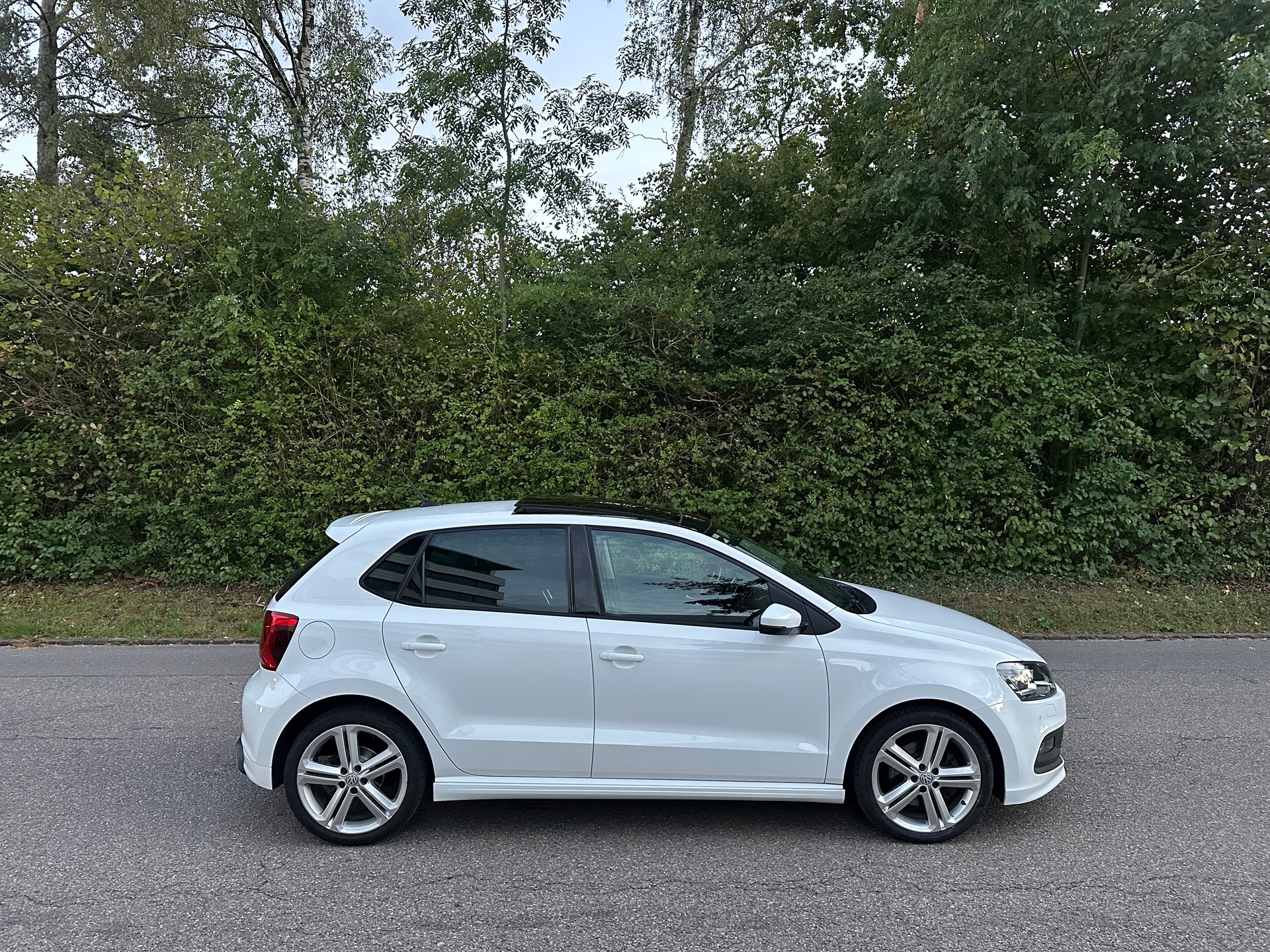 VW Polo 1.0 TSI BMT R- Line DSG-image-3