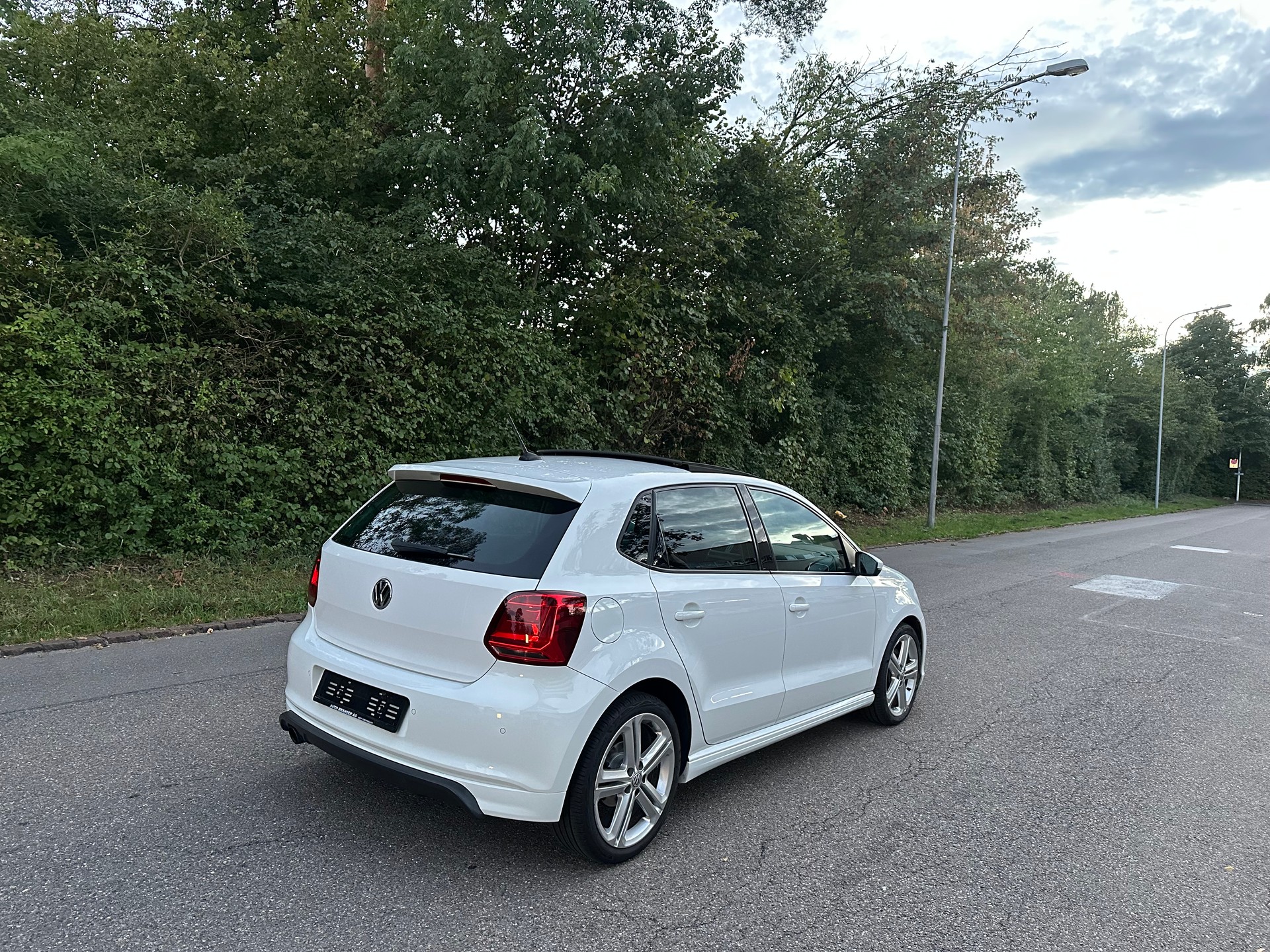 VW Polo 1.0 TSI BMT R- Line DSG-image-4