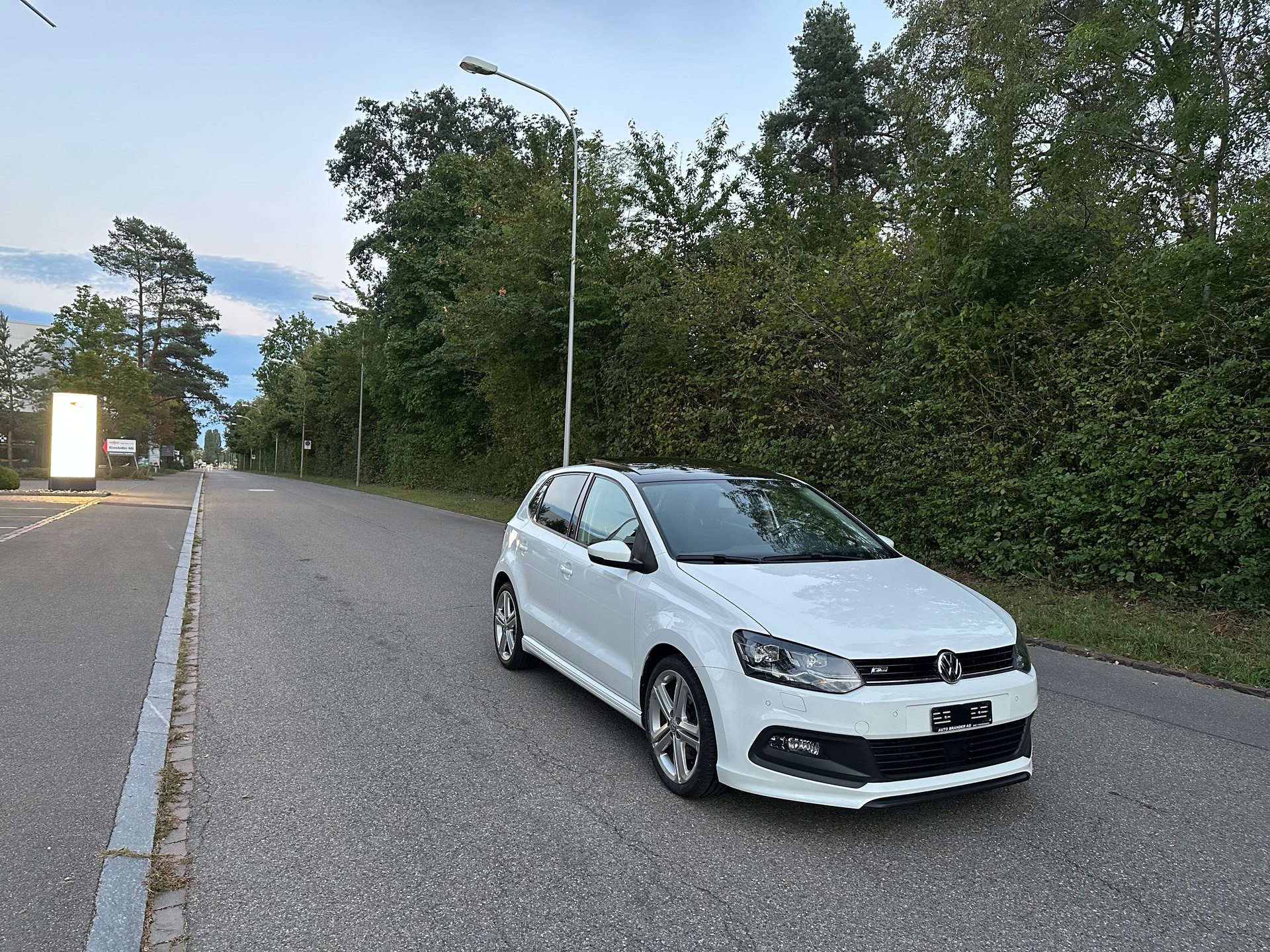 VW Polo 1.0 TSI BMT R- Line DSG-image-2