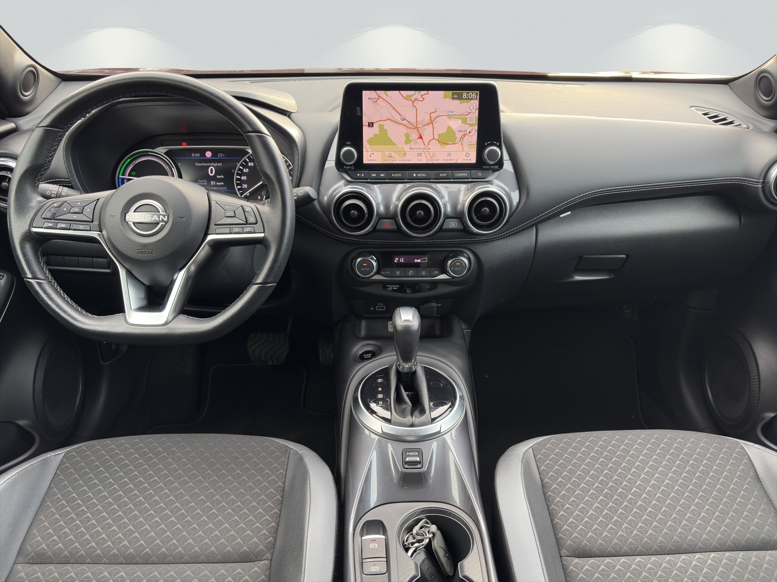 NISSAN Juke 1.6 Hybrid Unplugged-image-13