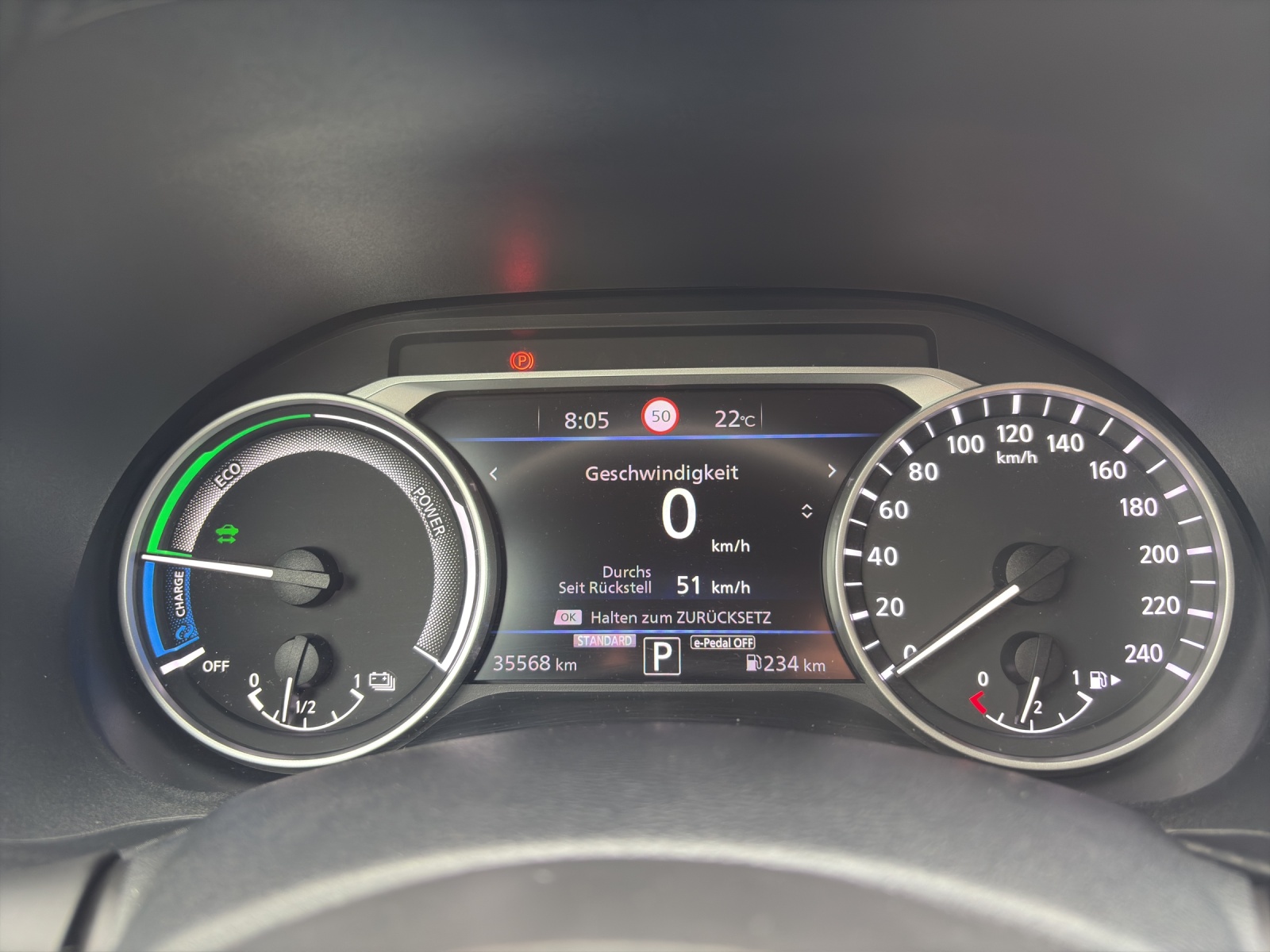 NISSAN Juke 1.6 Hybrid Unplugged-image-10