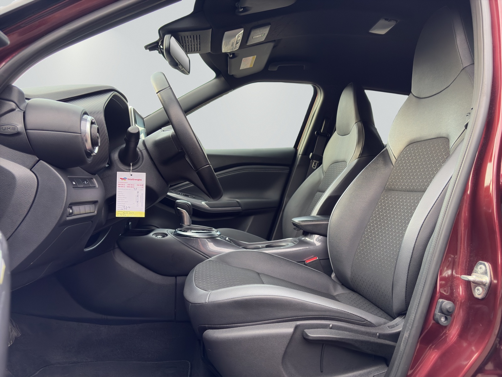 NISSAN Juke 1.6 Hybrid Unplugged-image-8