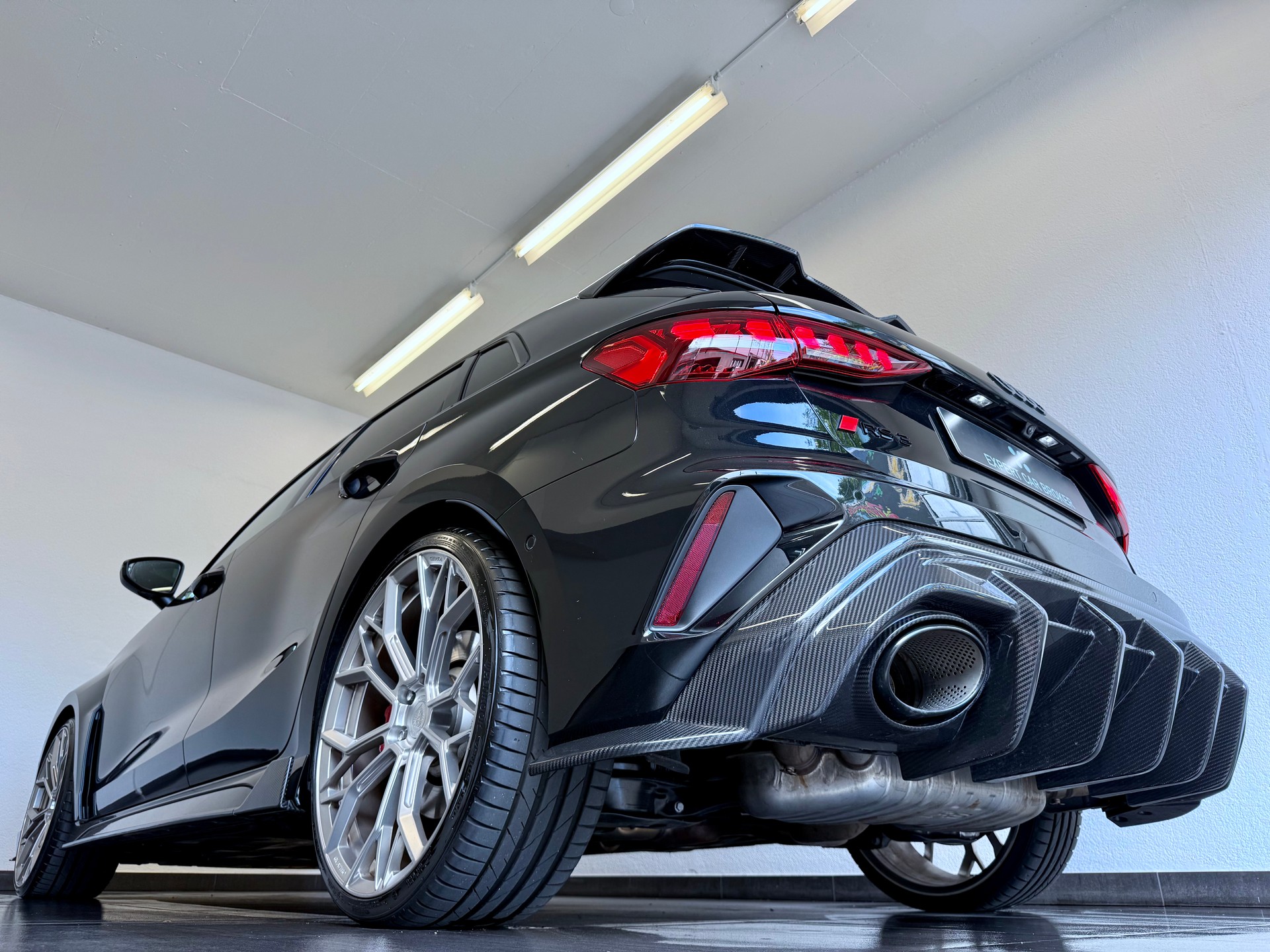AUDI RS3 Sportback "UNIKAT" mit Schalensitze 2.5 TSI quattro S-tronic-image-9