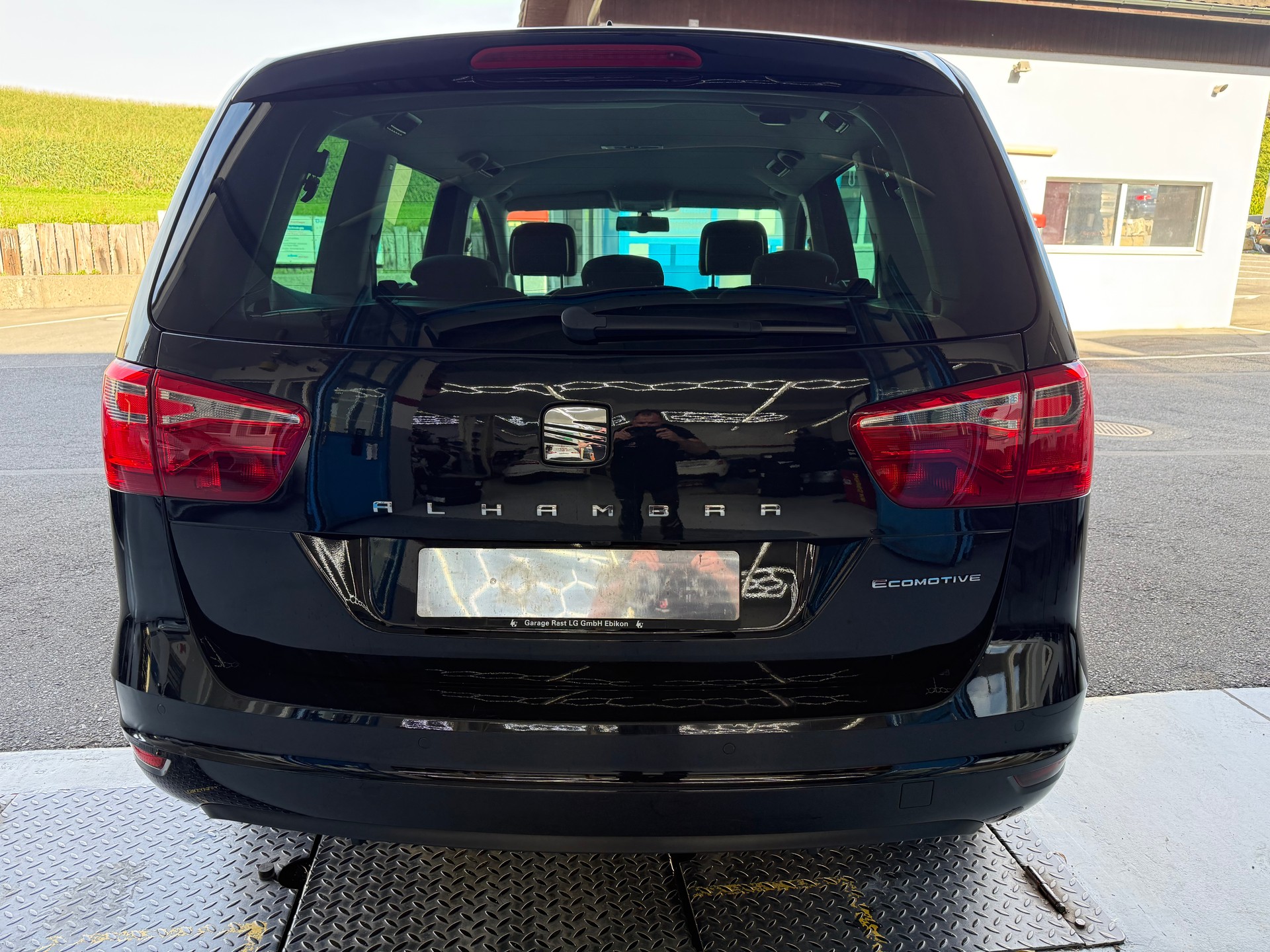SEAT ALHAMBRA-image-5