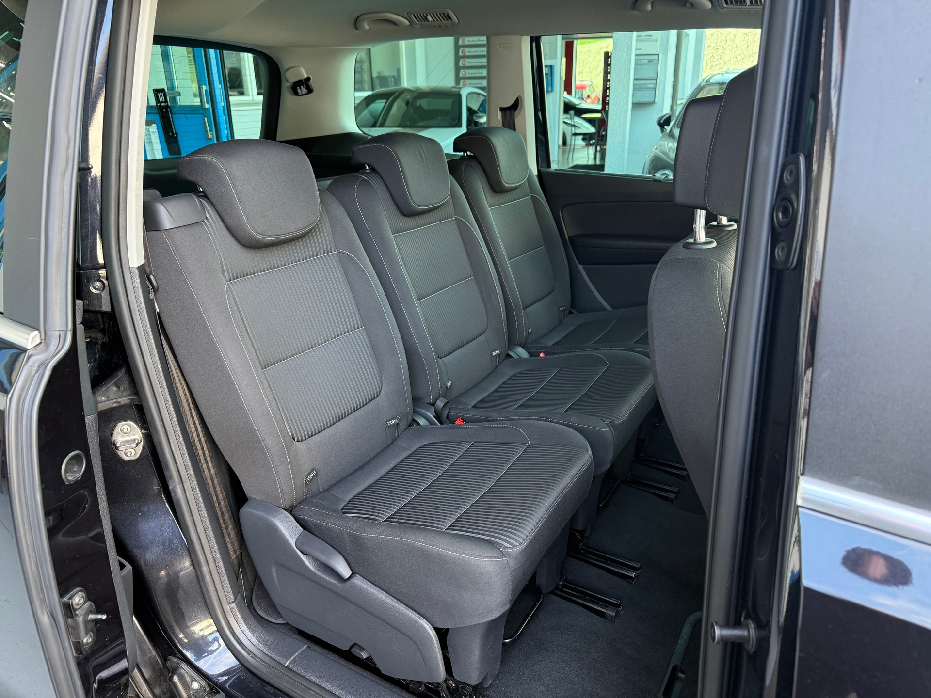 SEAT ALHAMBRA-image-16