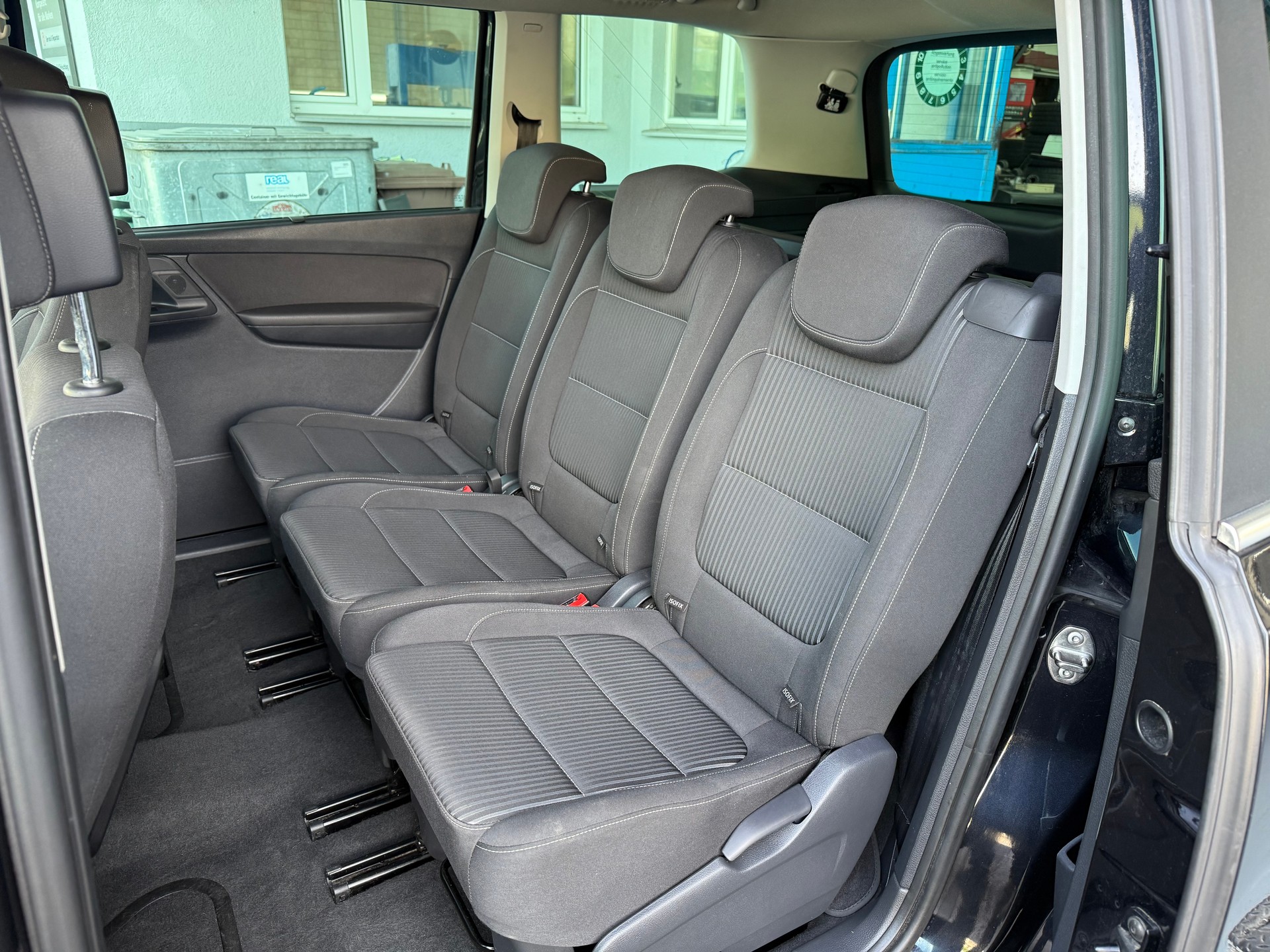 SEAT ALHAMBRA-image-12
