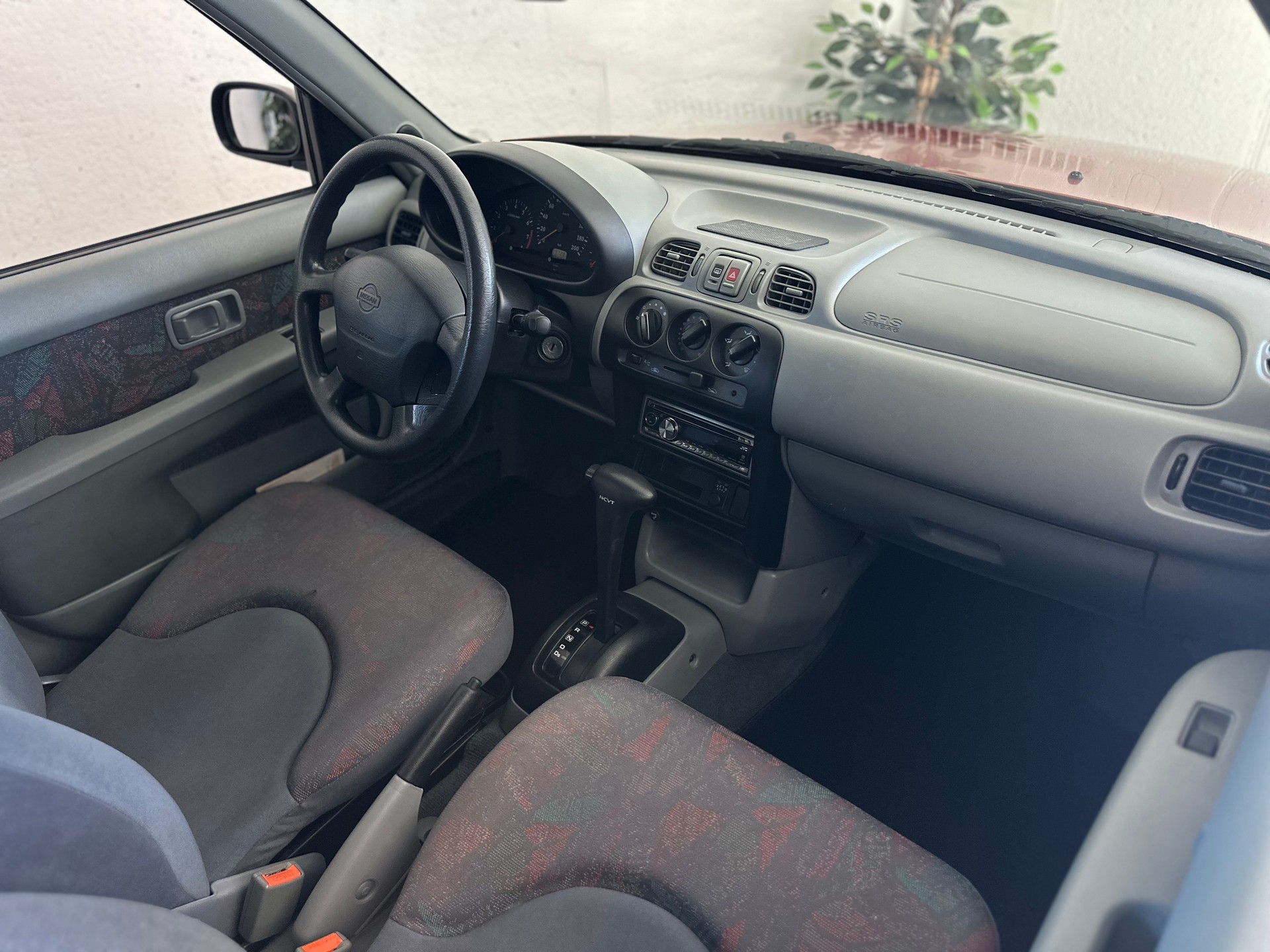 NISSAN Micra 1.3 Plus-image-9