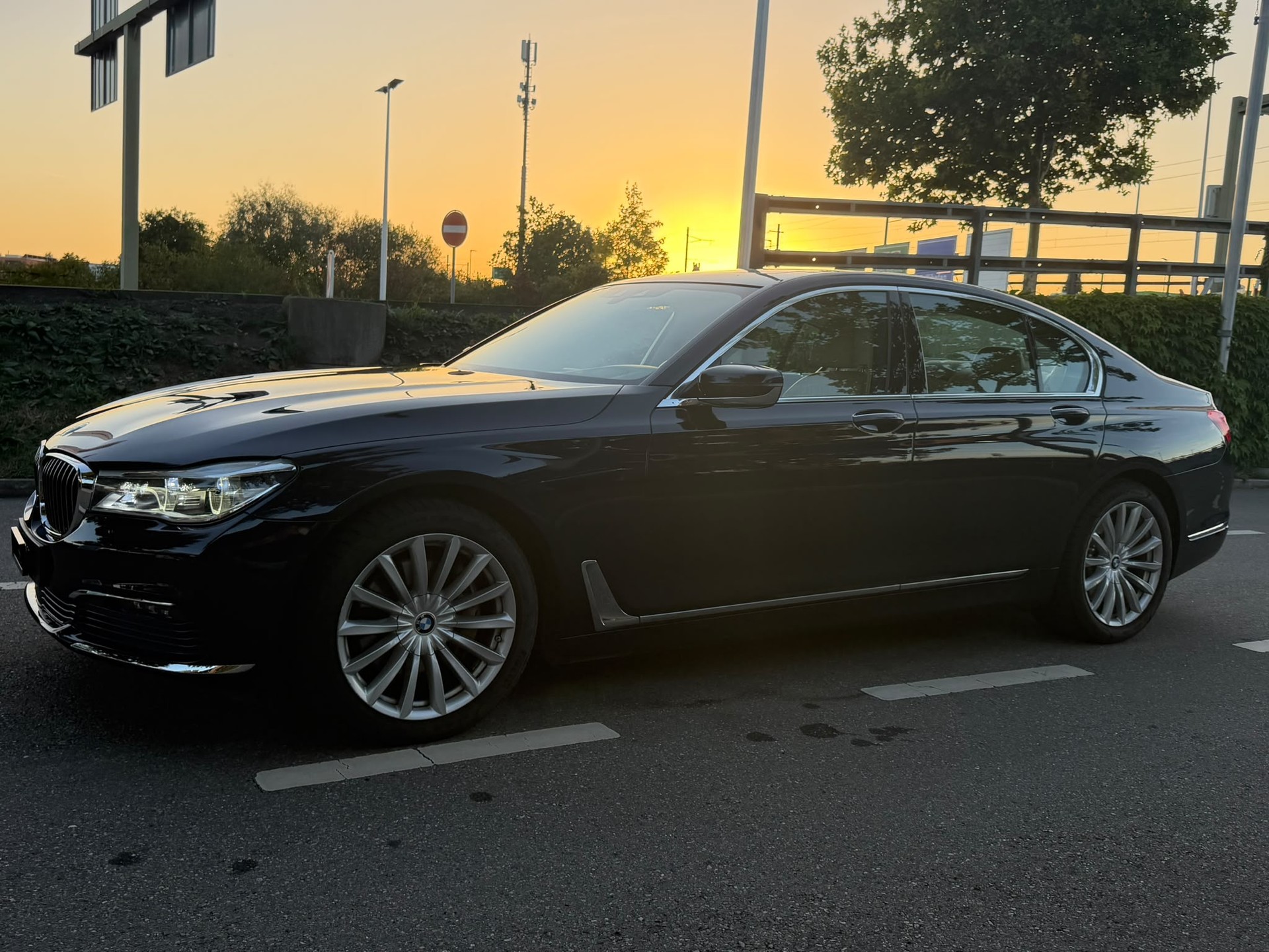 BMW 730d Business Modell Steptronic-image-0
