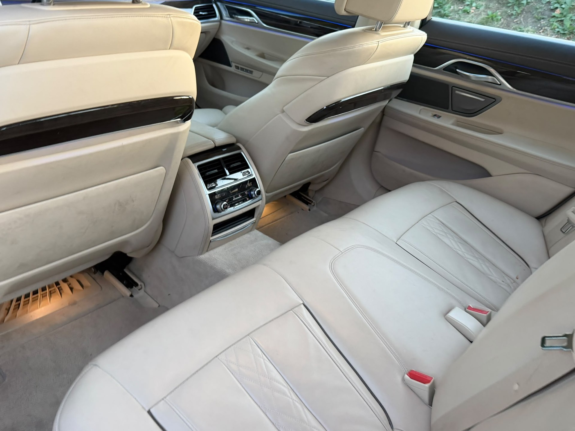 BMW 730d Business Modell Steptronic-image-9