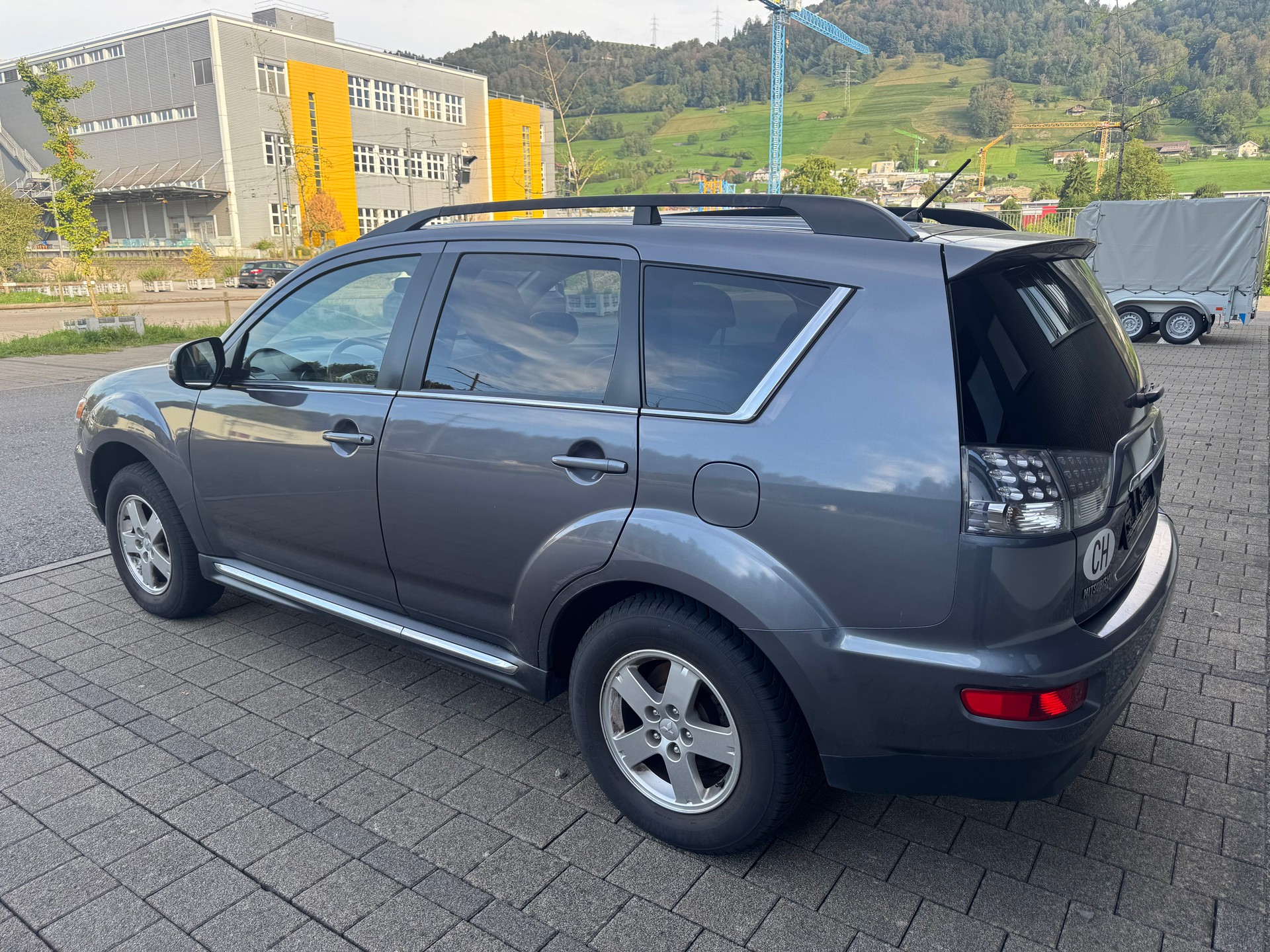 MITSUBISHI Outlander 2.2 DID Invite 4WD TC-SST-image-4