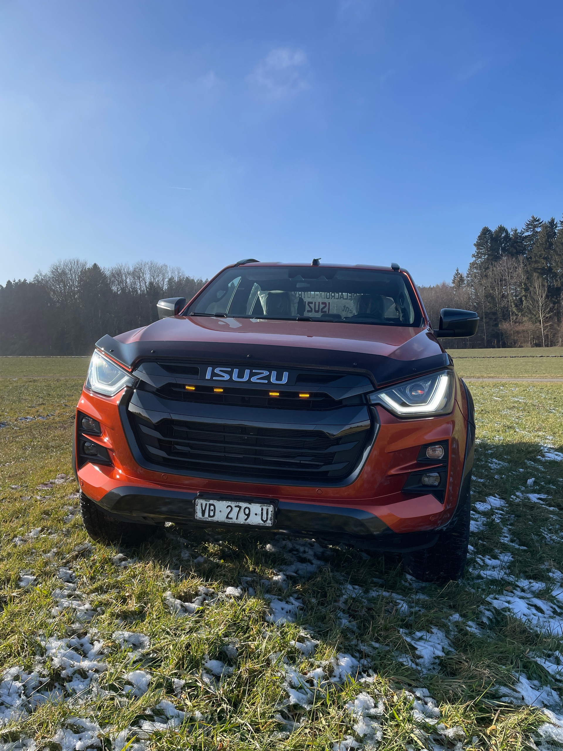 ISUZU D-MAX 1.9 CrewCab N60 Nitro Sport 4x4-image-1