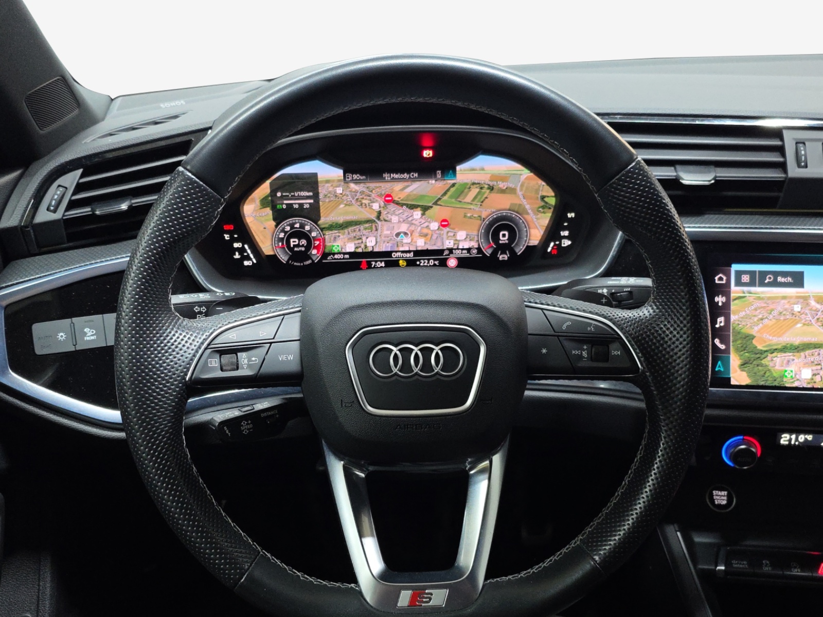 AUDI Q3 Sportback 45 TFSI S line quattro S-tronic-image-9