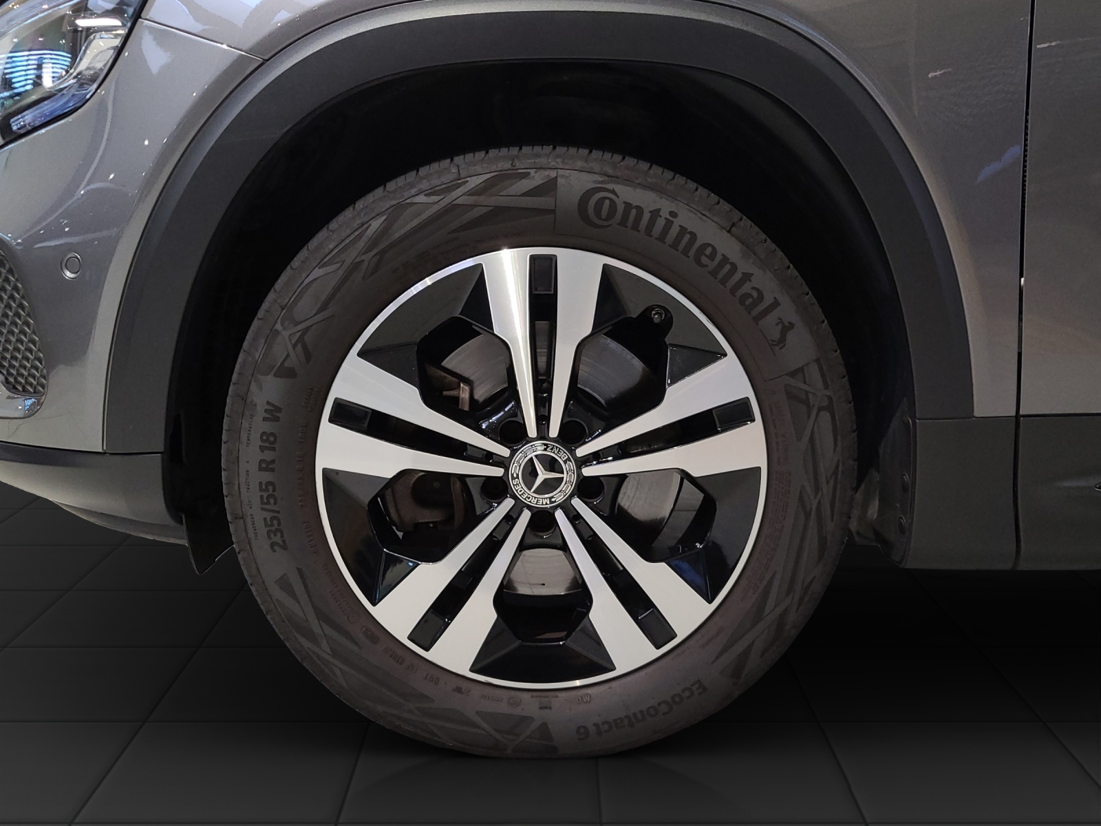 MERCEDES-BENZ GLB 250 Progressive 4matic-image-7