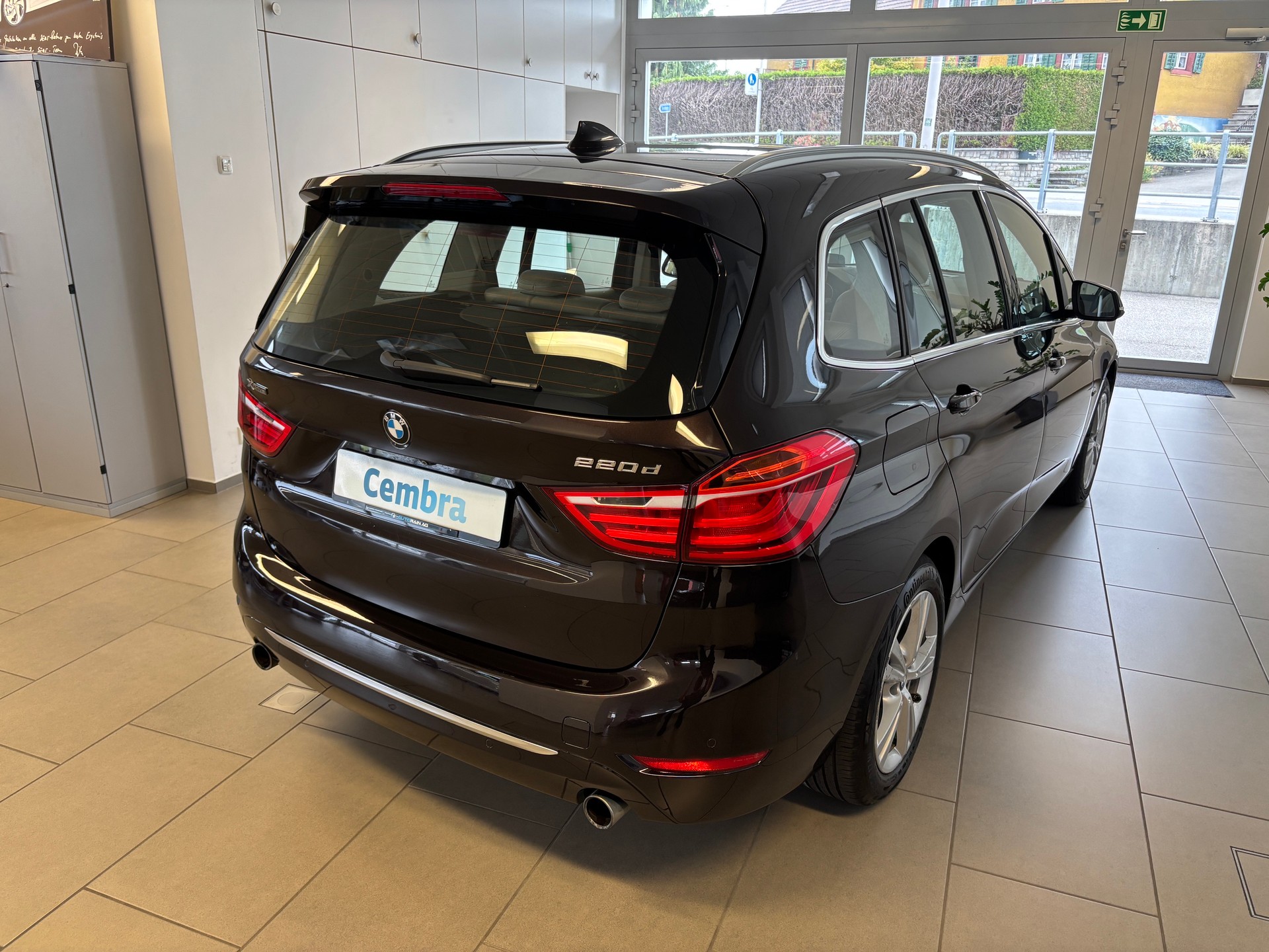 BMW 220d xDrive Gran Tourer Luxury Line Steptronic-showroom-element-2