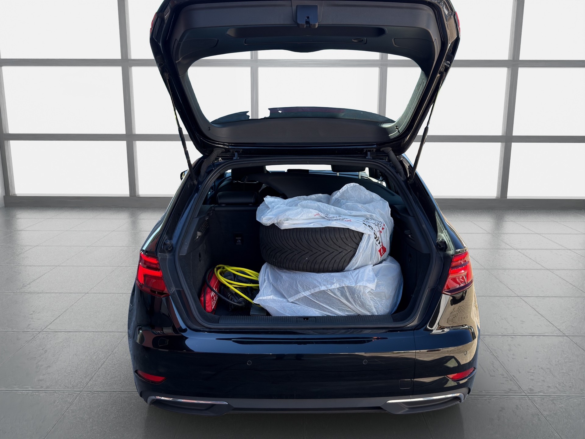 AUDI A3 Sportback 1.4 e-tron S-tronic S Line-image-14