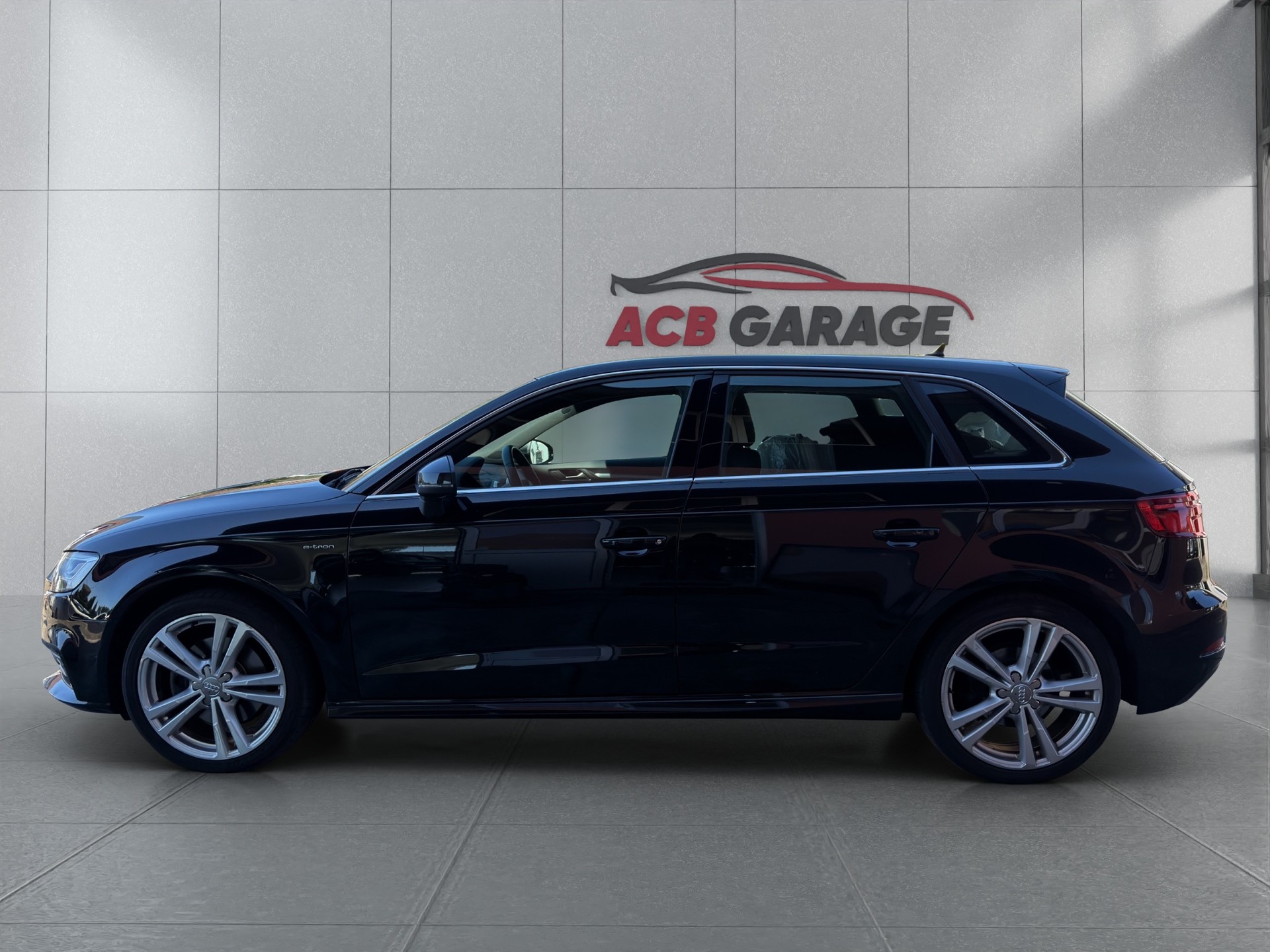 AUDI A3 Sportback 1.4 e-tron S-tronic S Line-image-3