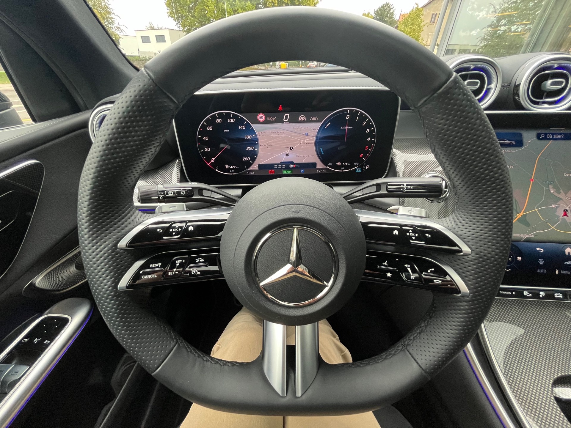 MERCEDES-BENZ GLC 300 de 4Matic EQ Star 9G-Tronic-image-13