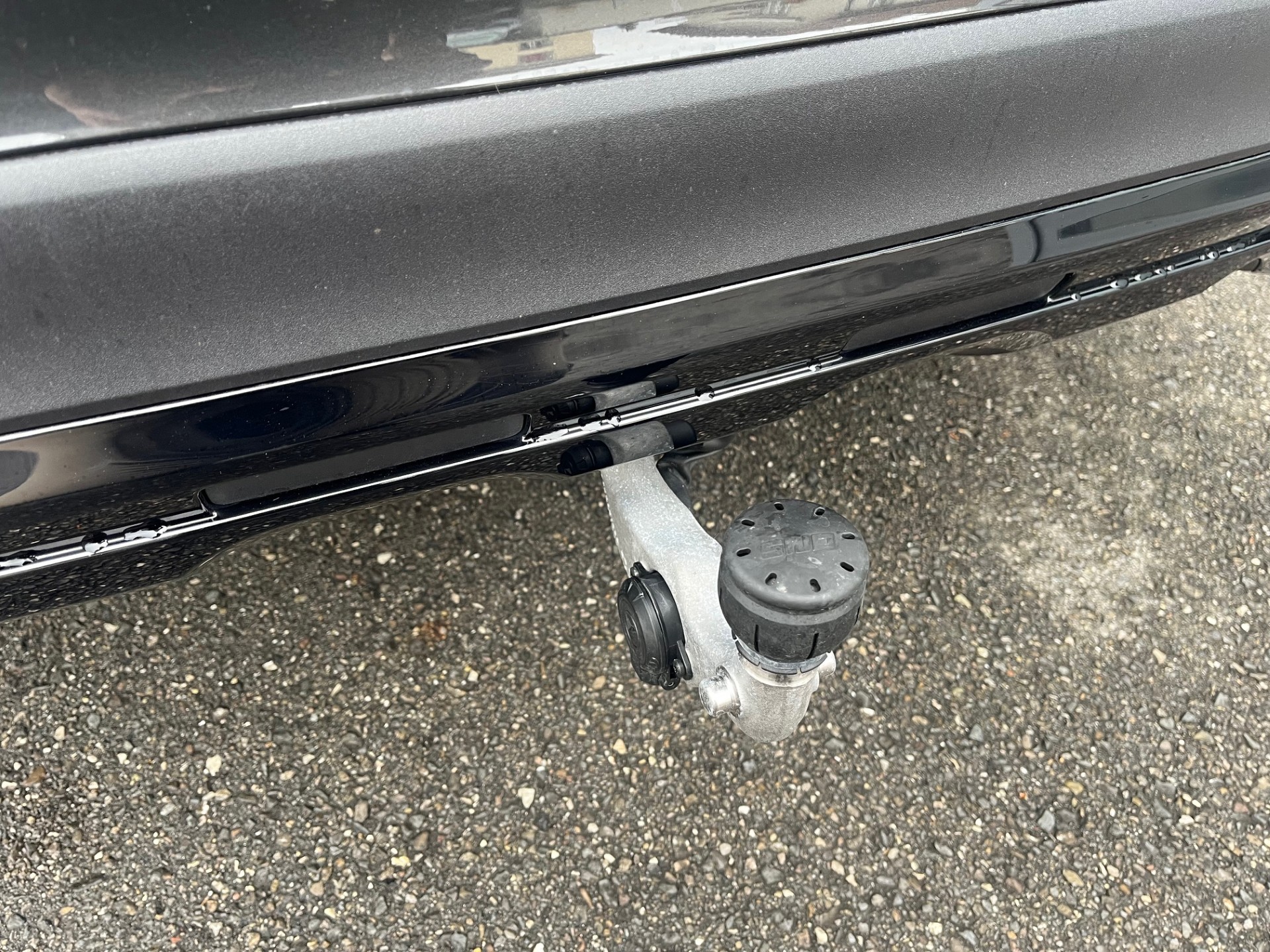 MERCEDES-BENZ GLC 300 de 4Matic EQ Star 9G-Tronic-image-7