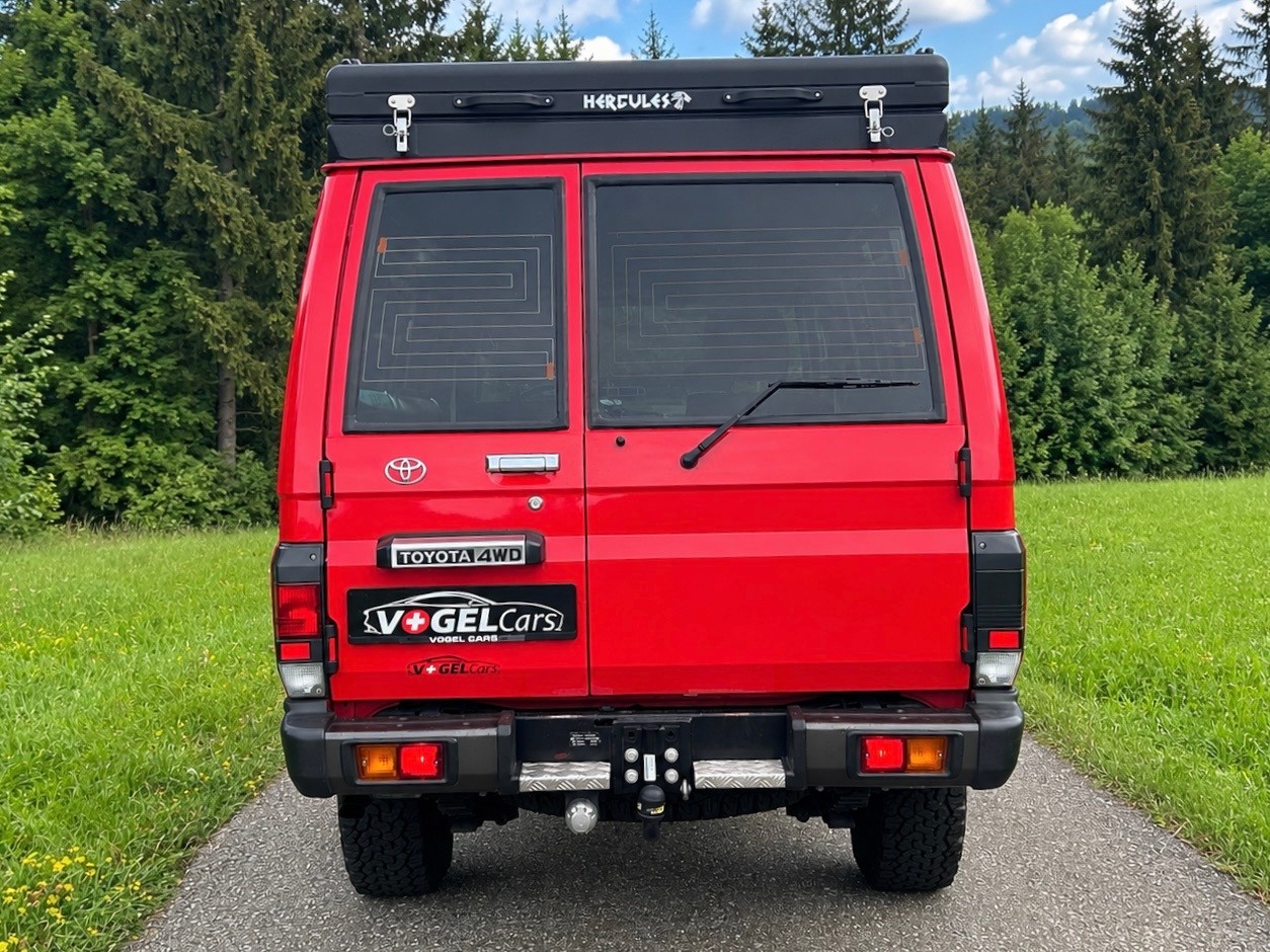 TOYOTA Land Cruiser 400 Hdt Long 4.2D-image-4
