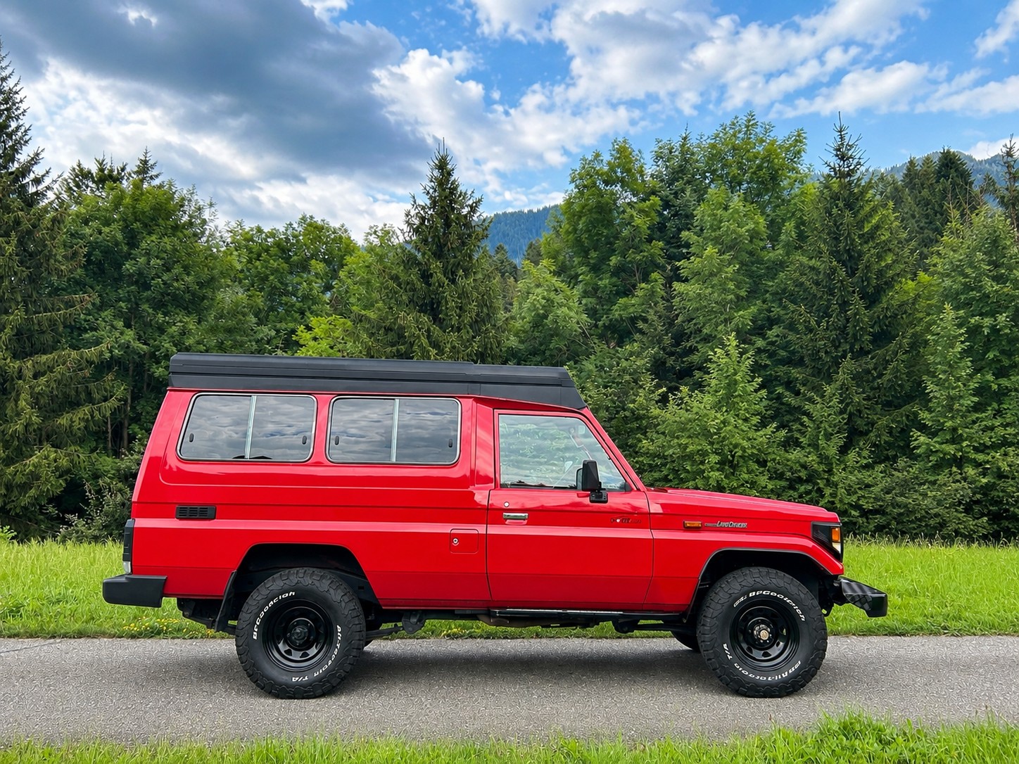 TOYOTA Land Cruiser 400 Hdt Long 4.2D-image-5