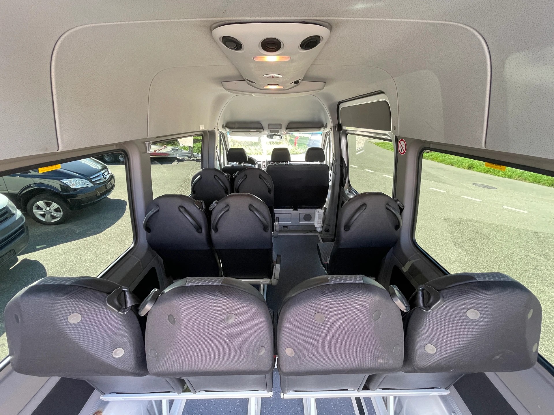 VW Crafter 35 2.0 TDI * 12 Sitze-image-12