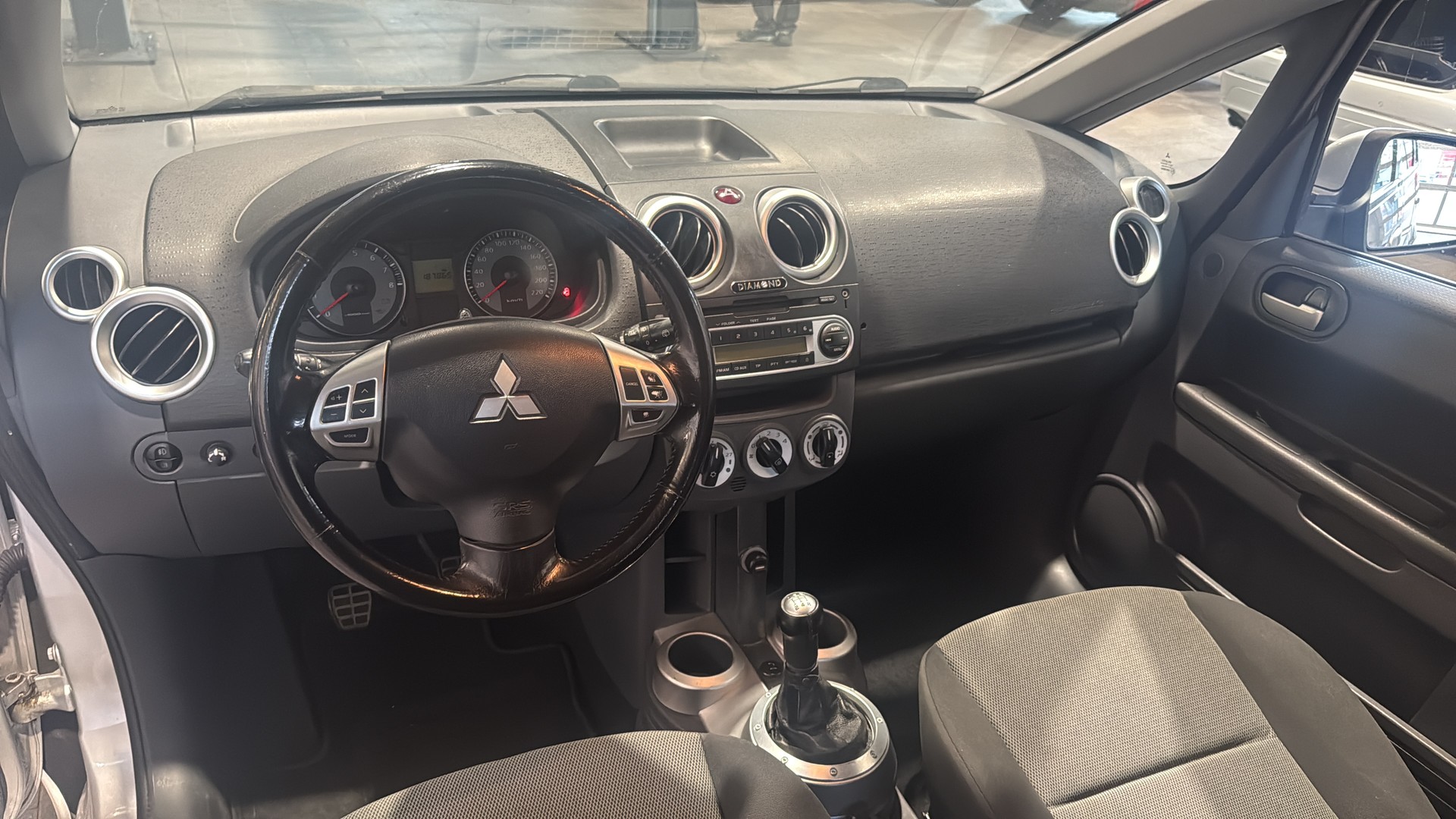 MITSUBISHI Colt 1.3 16V Swiss Champion ClearTec-image-4