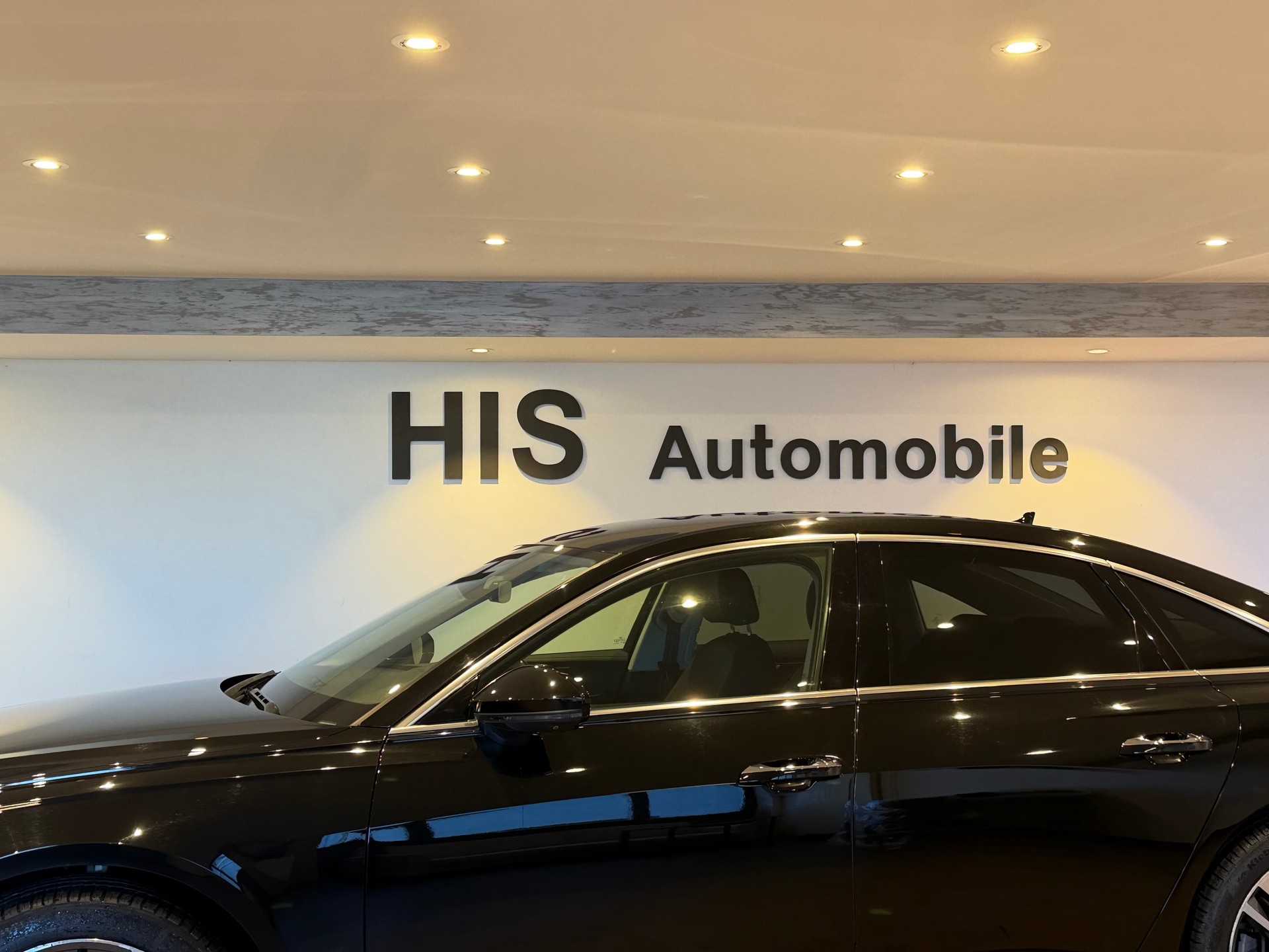 AUDI A6 3.0 50 TDI Design quattro T-Tronic-image-3