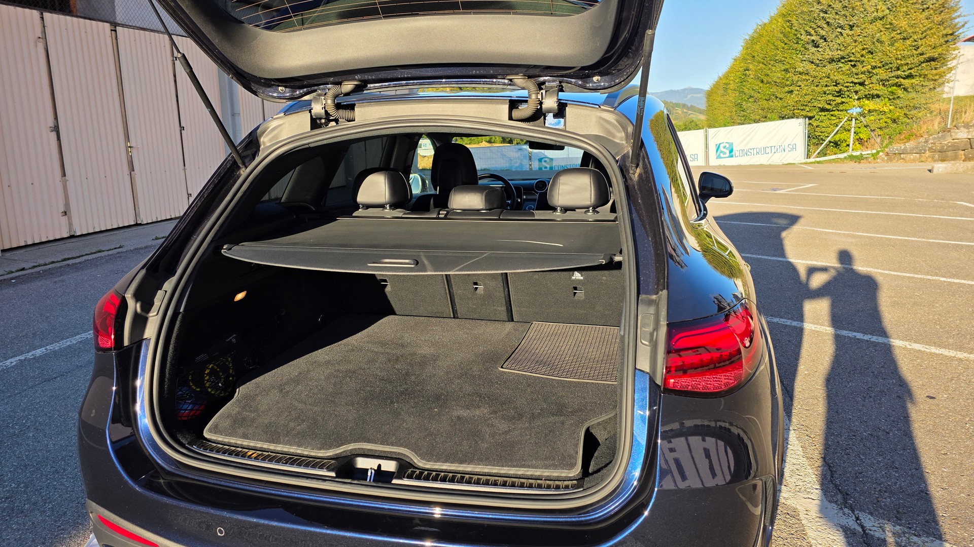MERCEDES-BENZ GLC 400 e AMG Line 4matic-image-9