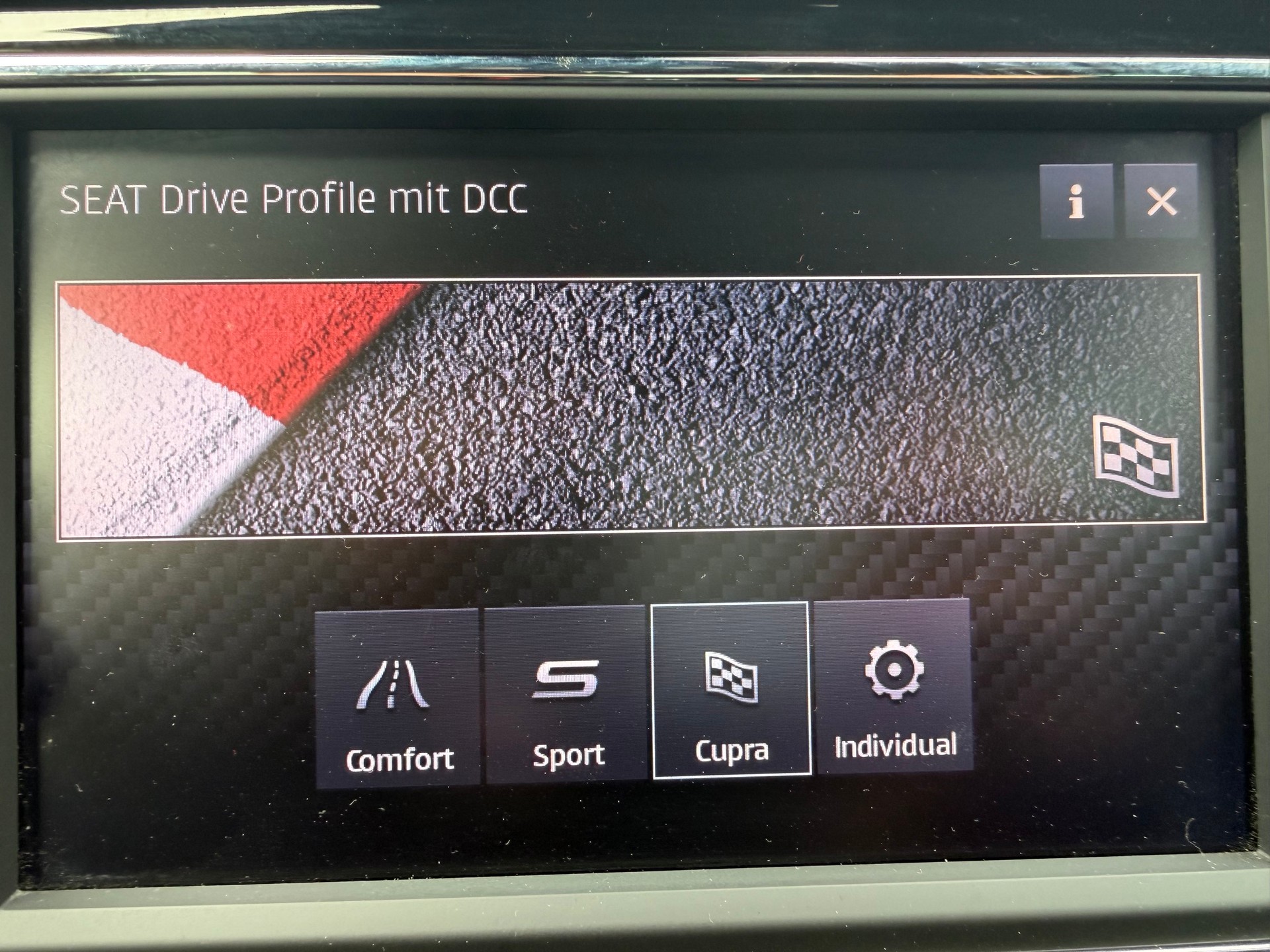 SEAT Leon ST 2.0 Eco TSI Swiss Cupra 4Drive DSG-image-7