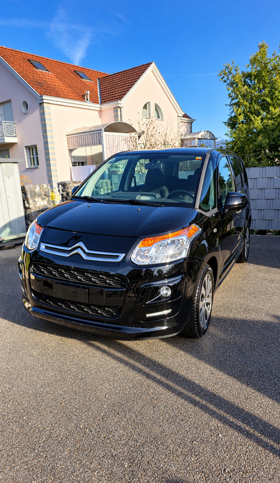 CITROEN 1.4 VTi Attraction-image-0