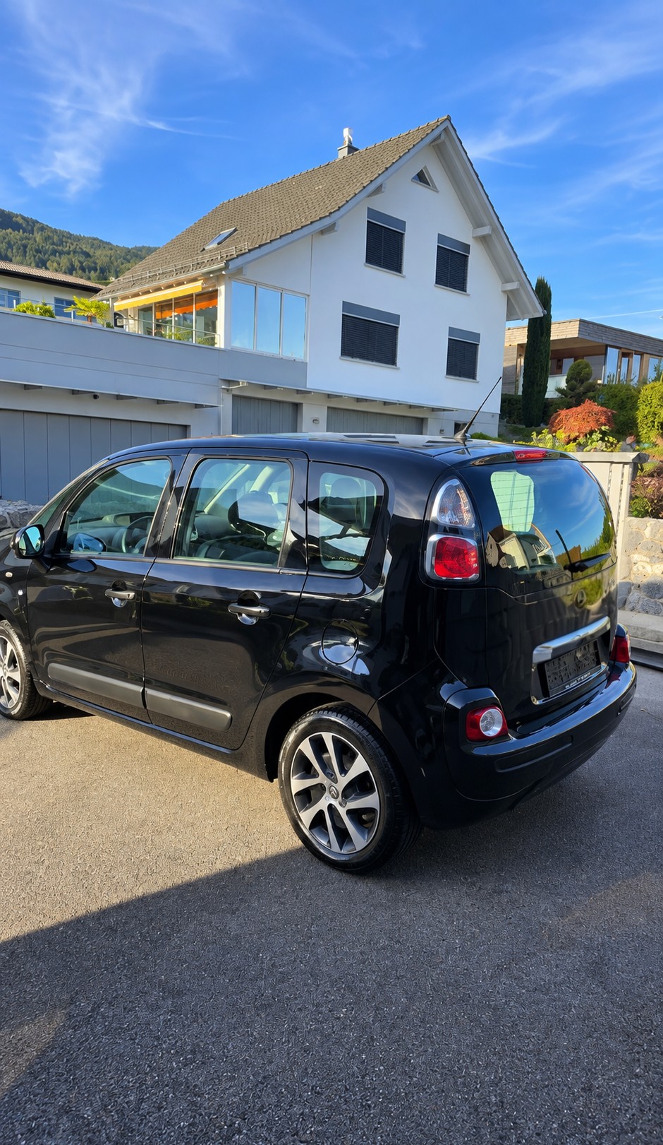 CITROEN 1.4 VTi Attraction-image-1